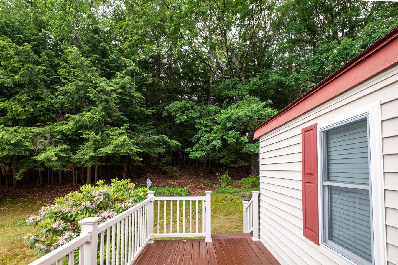 58 Monadnock Dr, Rochester, NH 03867