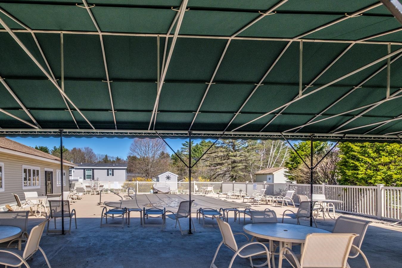 58 Monadnock Dr, Rochester, NH 03867
