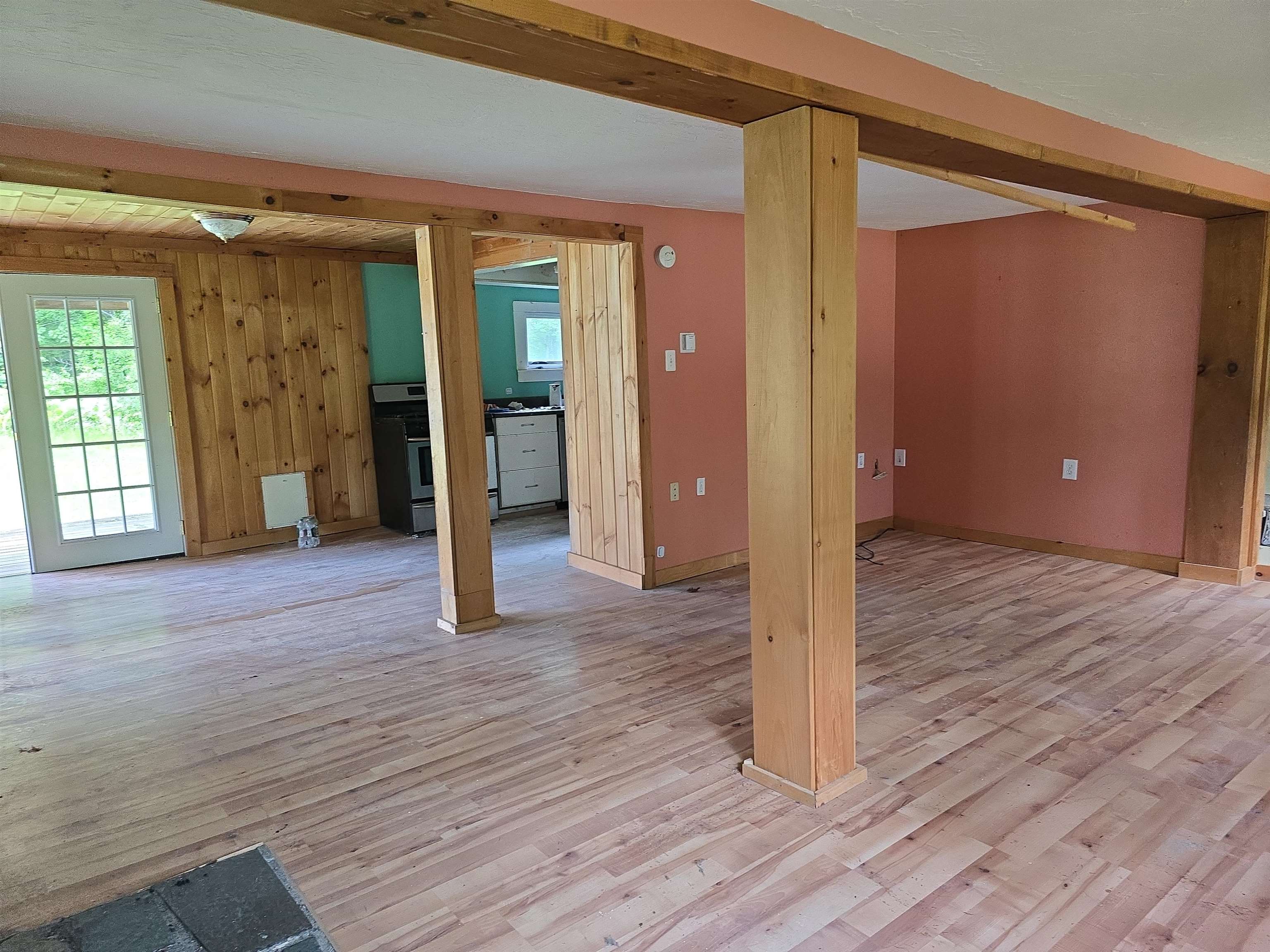 153 Gile Pond Rd, Sutton, NH 03260