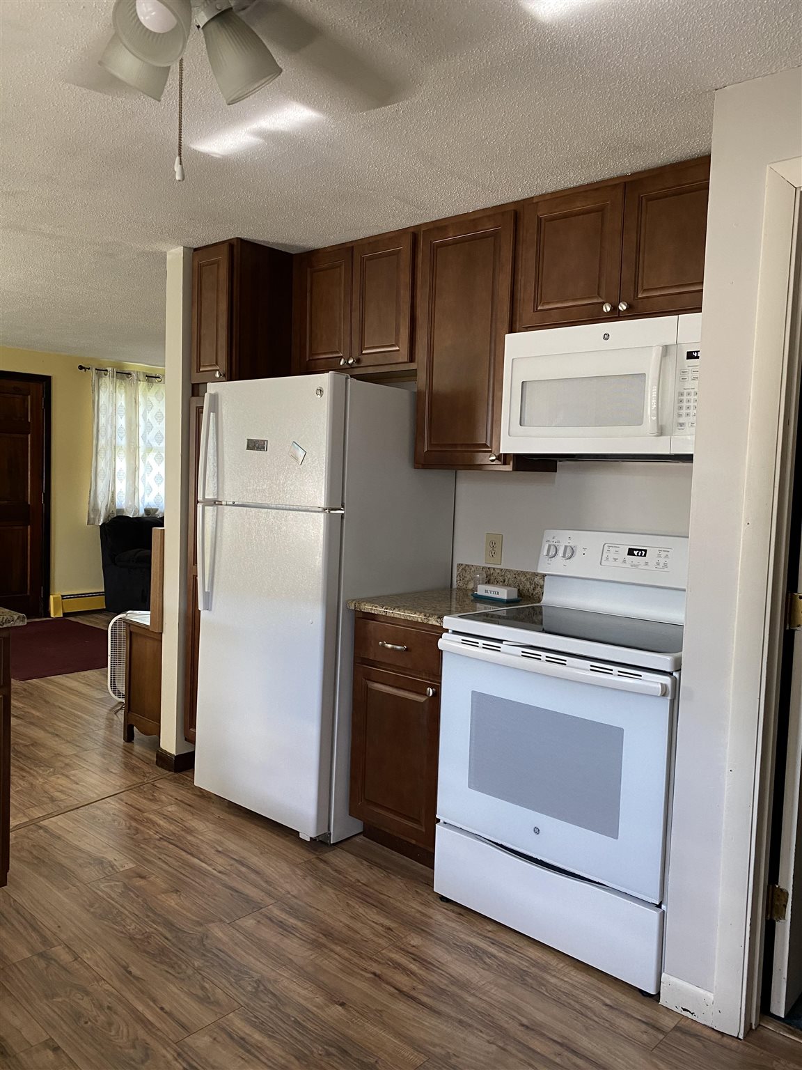 Refrigerator & Range 25559891