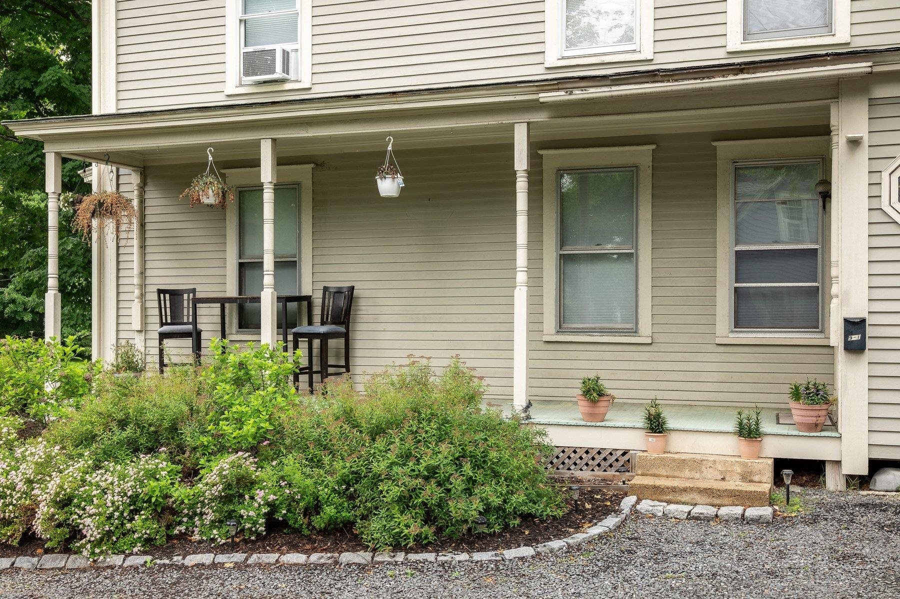 9 Arch St, Dover, NH 03820