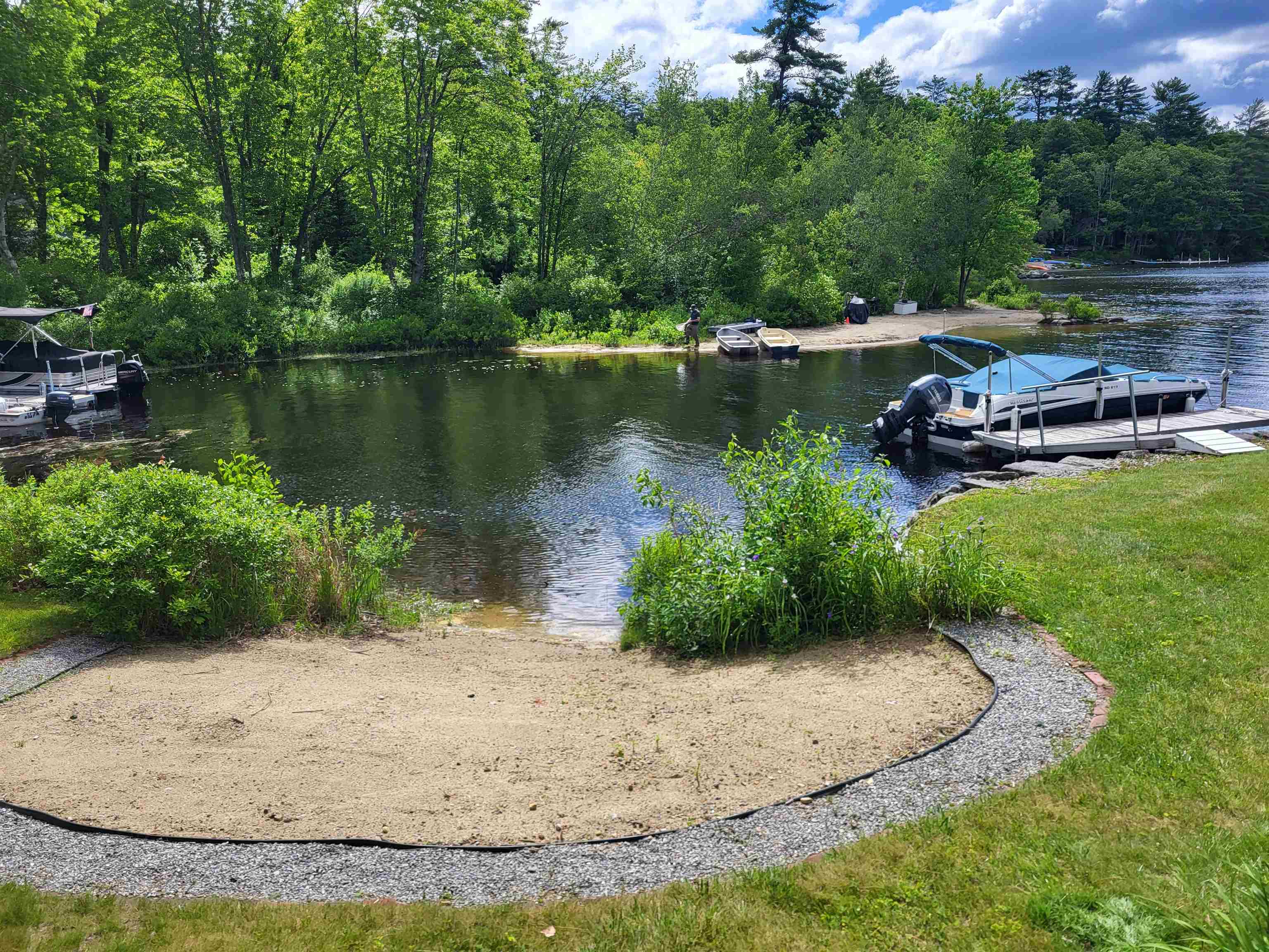 5 Vista Dr, Hebron, NH 03241