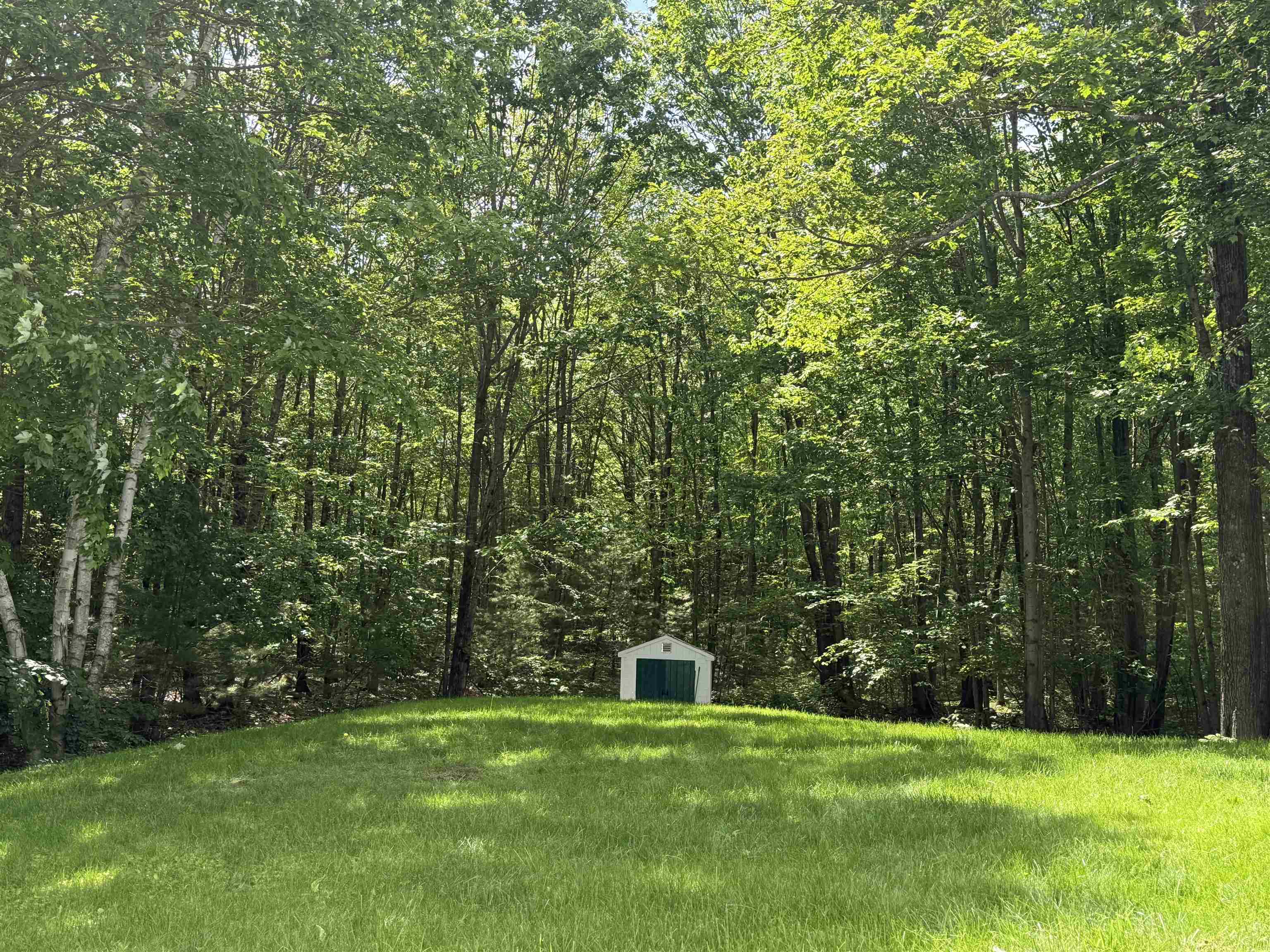 14 Whittier Dr, Bow, NH 03304