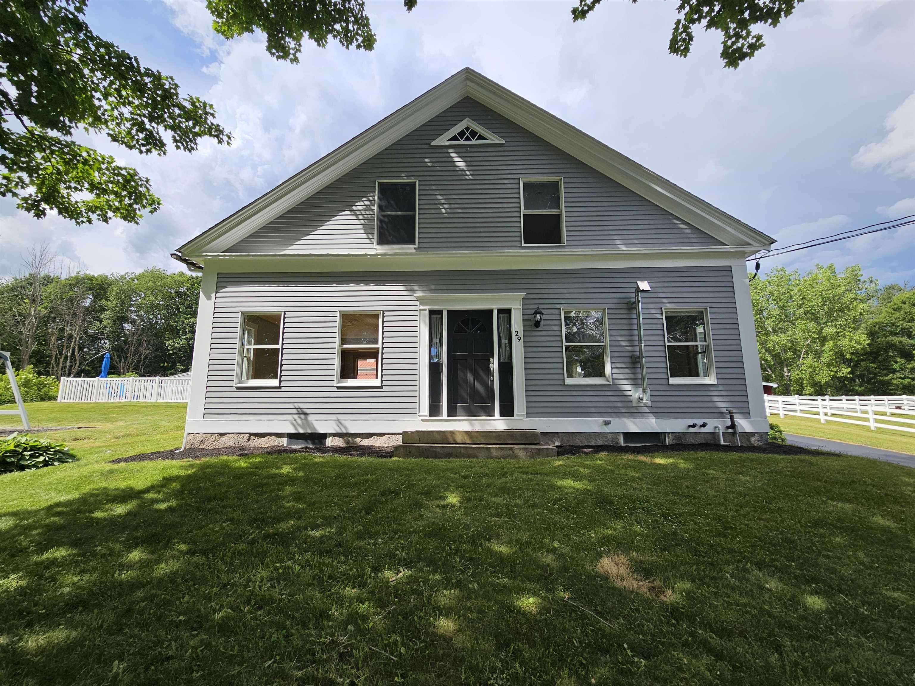 29 River Rd, New Ipswich, NH 03071-3631