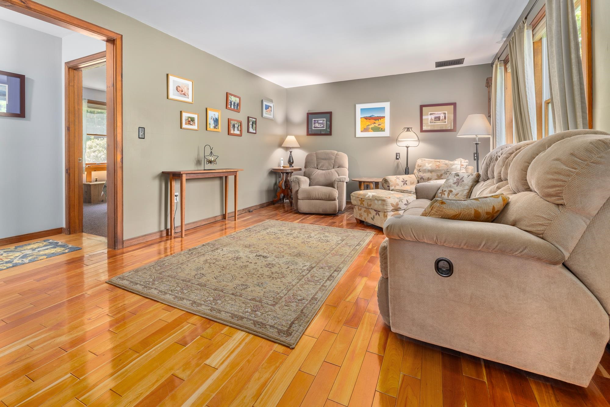 Property photo 37