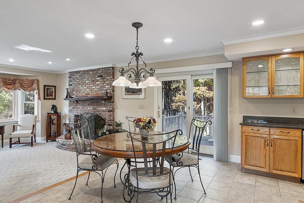 12 Haskell Rd, Windham, NH 03087