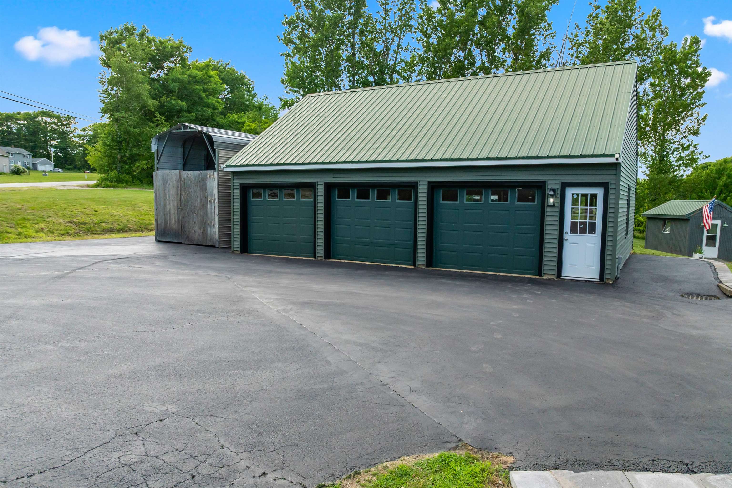 592 Tilton Hill Rd, Pittsfield, NH 03263