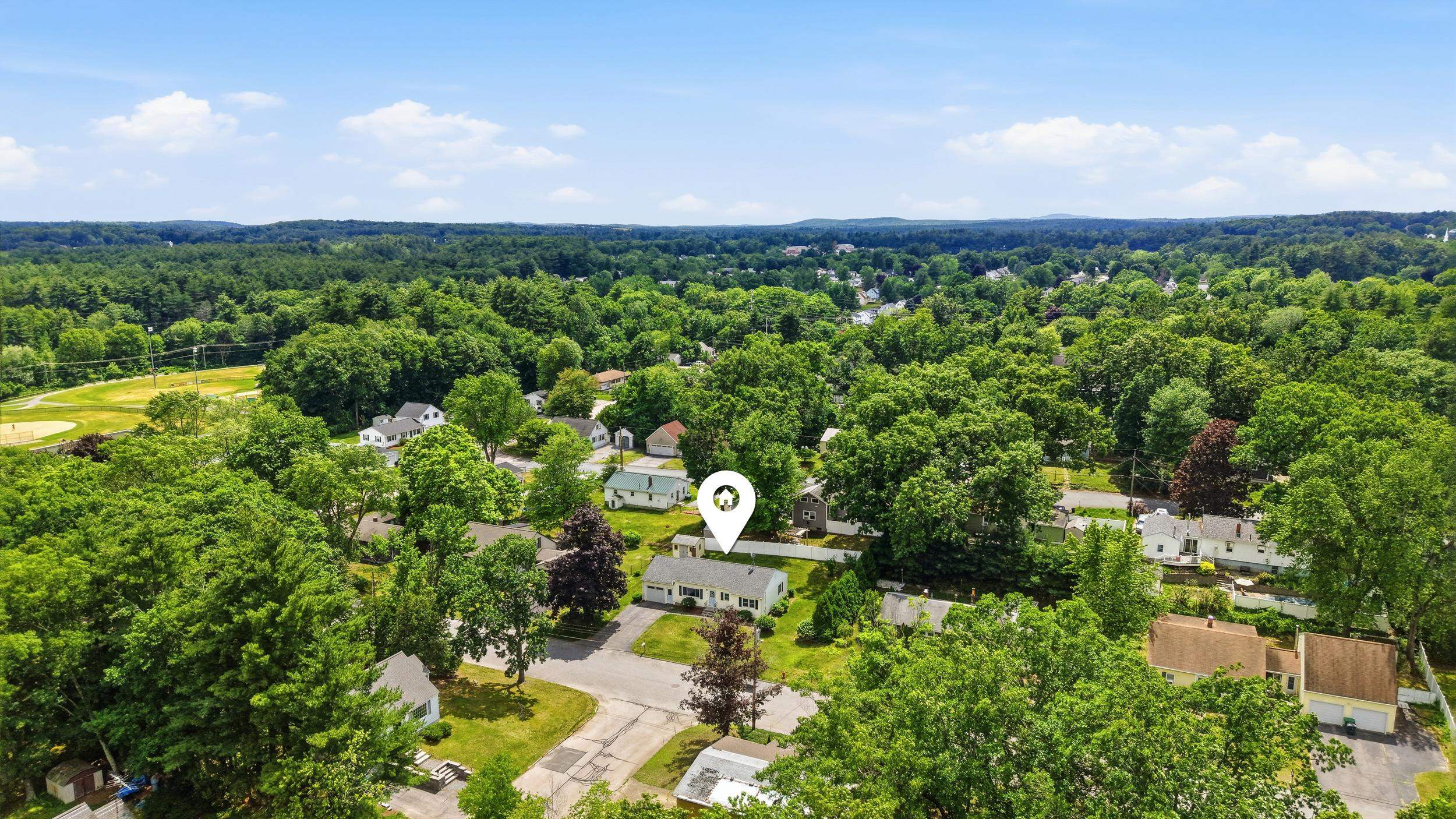 19 Carroll St, Nashua, NH 03063