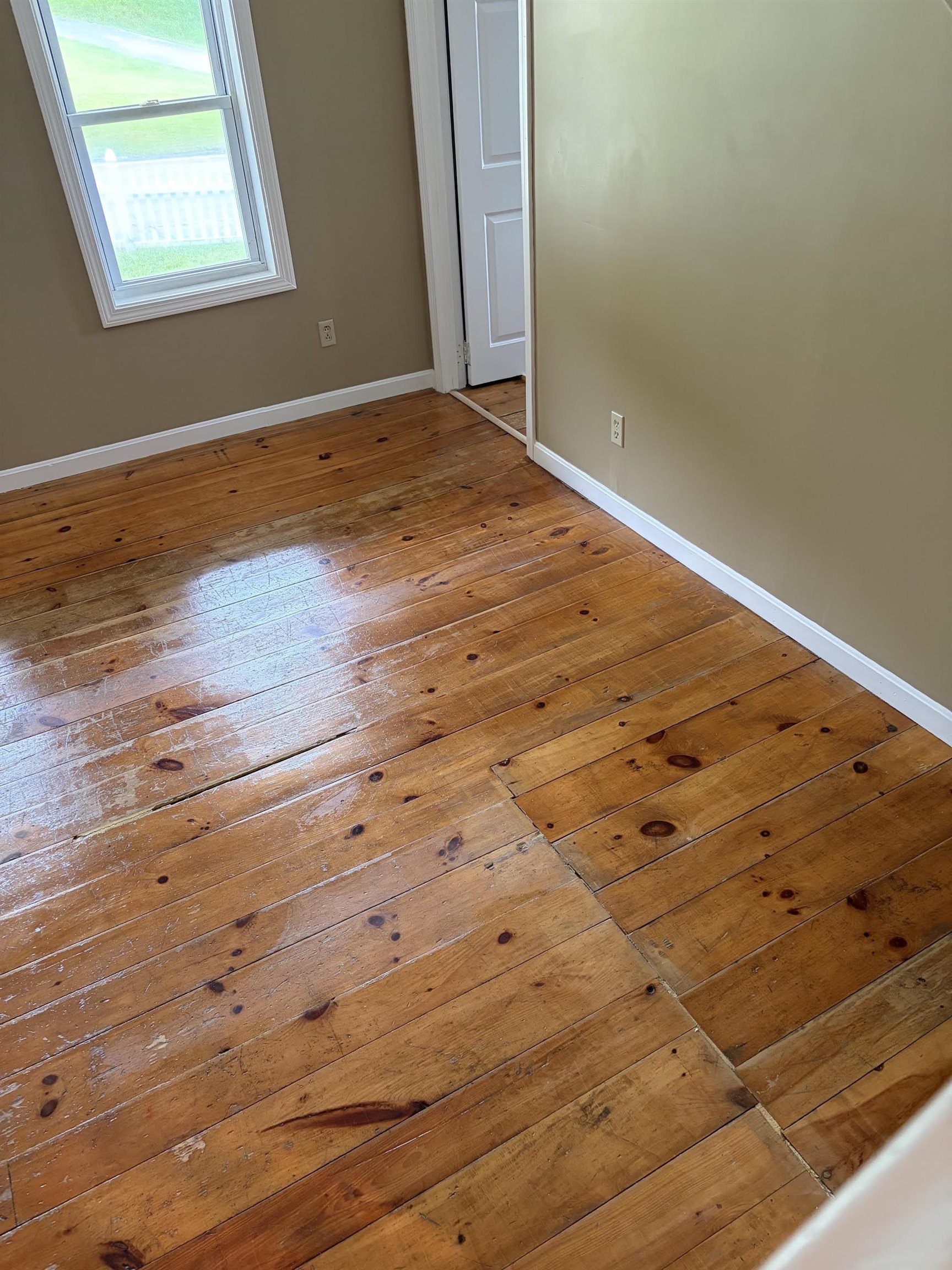 33 Jug Hill Rd, Milton, NH 03852