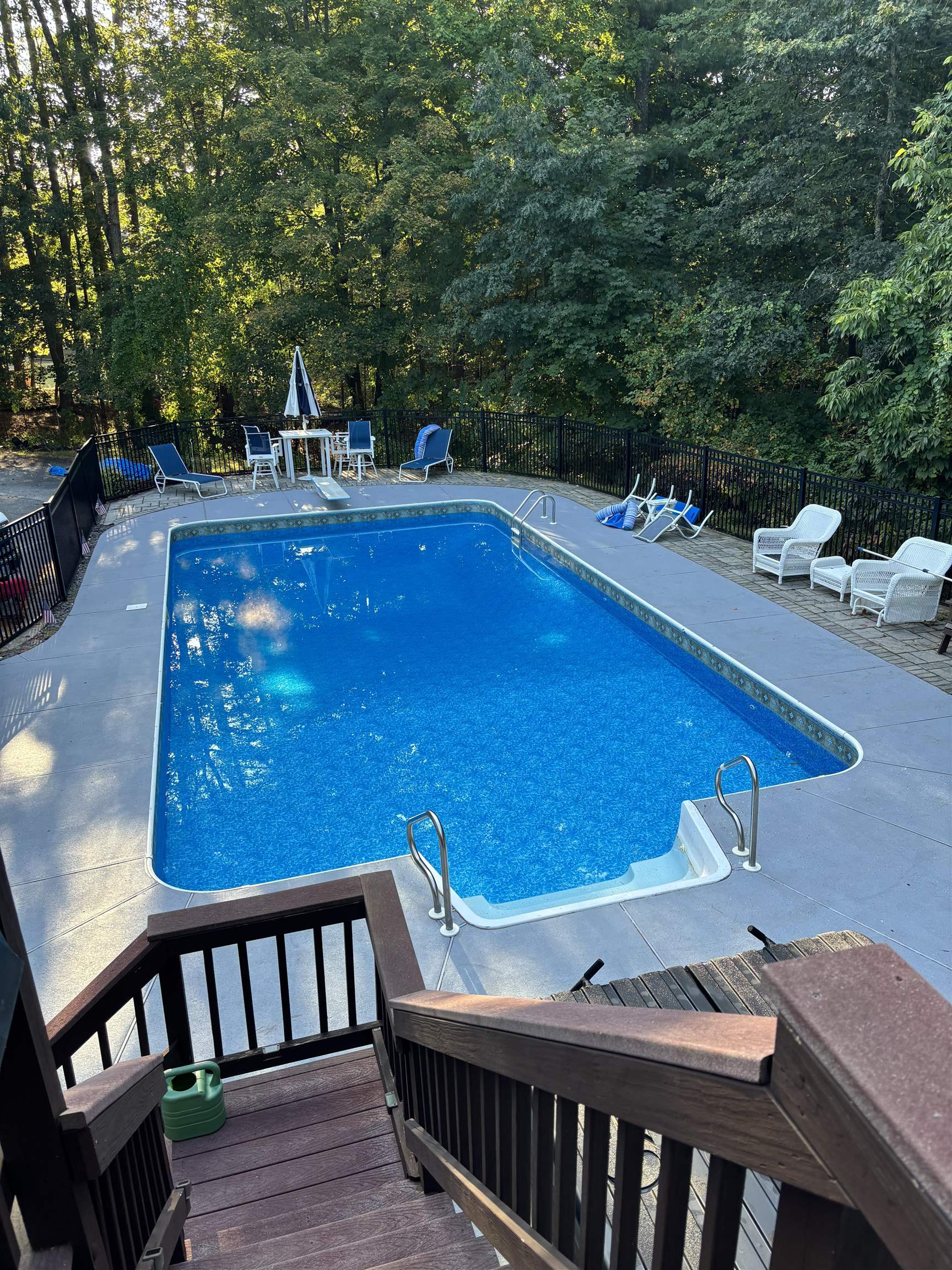 3 Hillside Rd, Windham, NH 03087