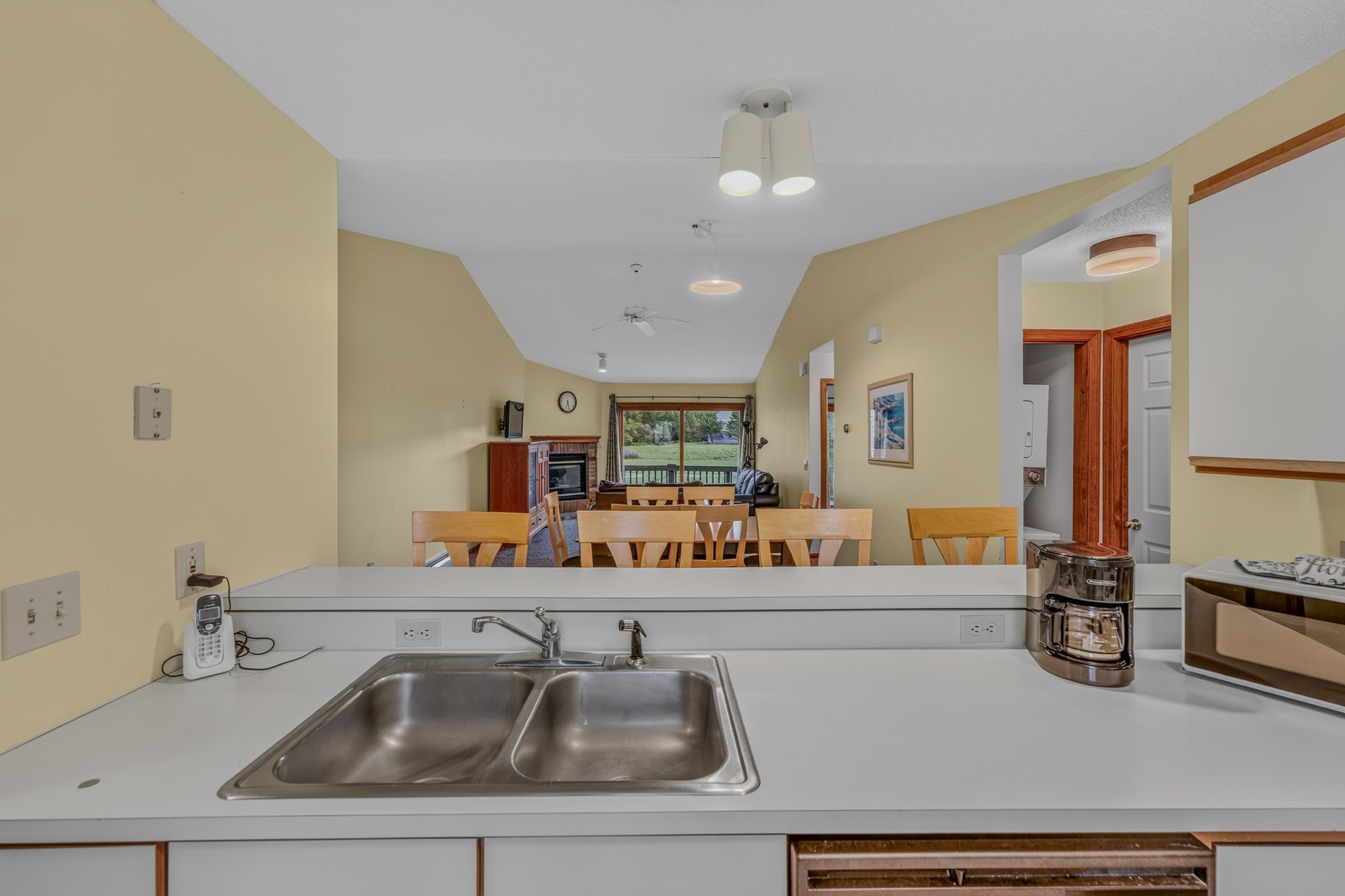 10 Stickney Way #16, Carroll, NH 03575
