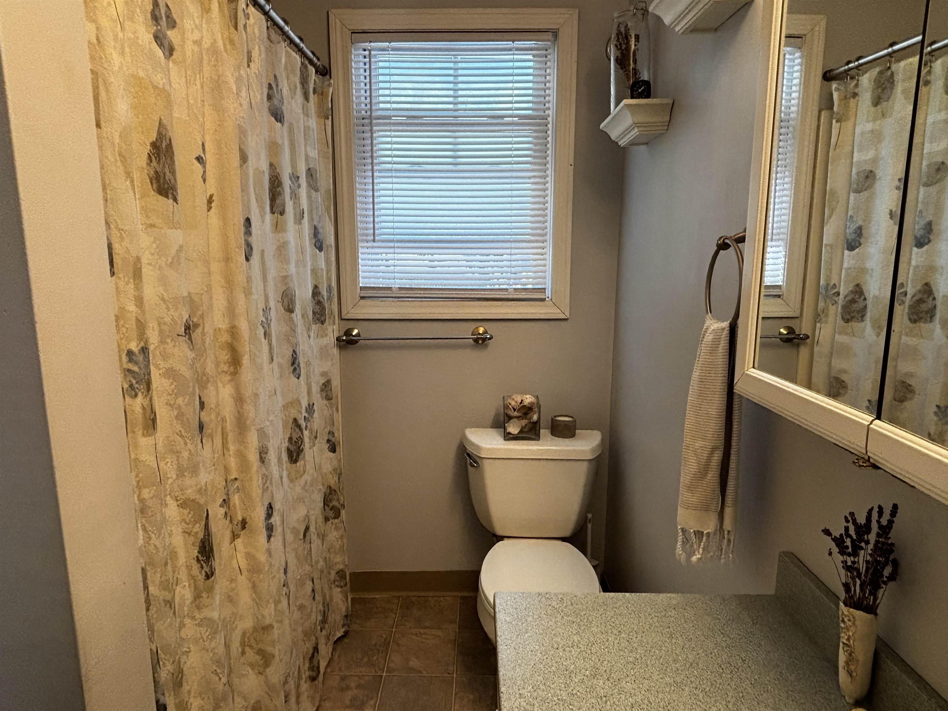 617 Colonial Dr, Portsmouth, NH 03801