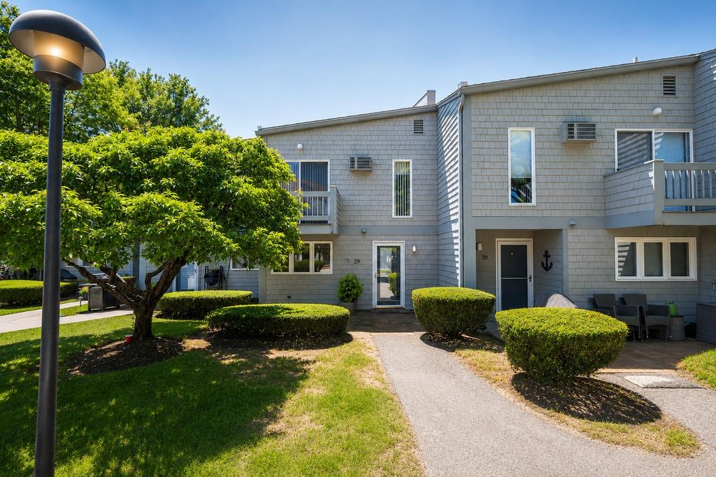 23 Cusack Rd #29, Hampton, NH 03842