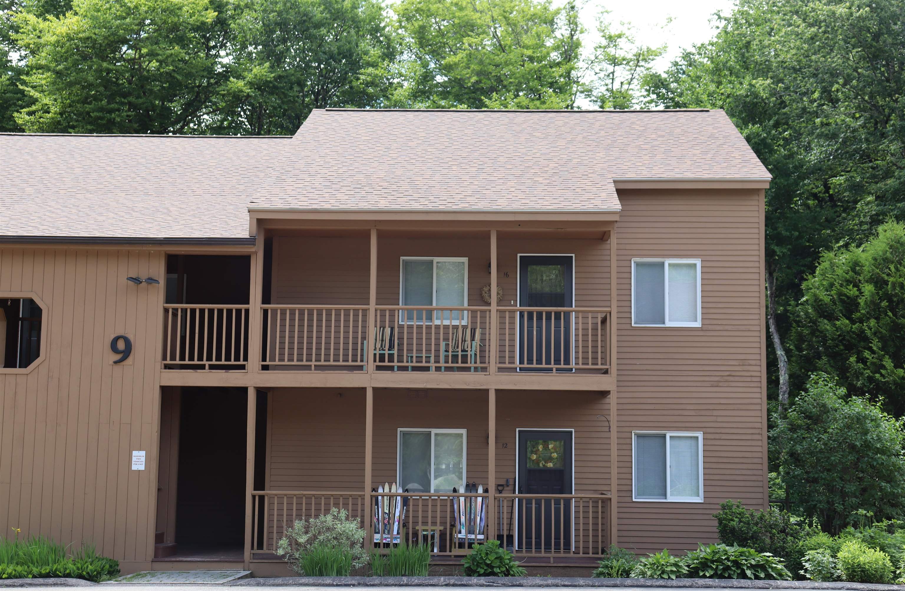 9 Notchview Ln #16, Lincoln, NH 03251