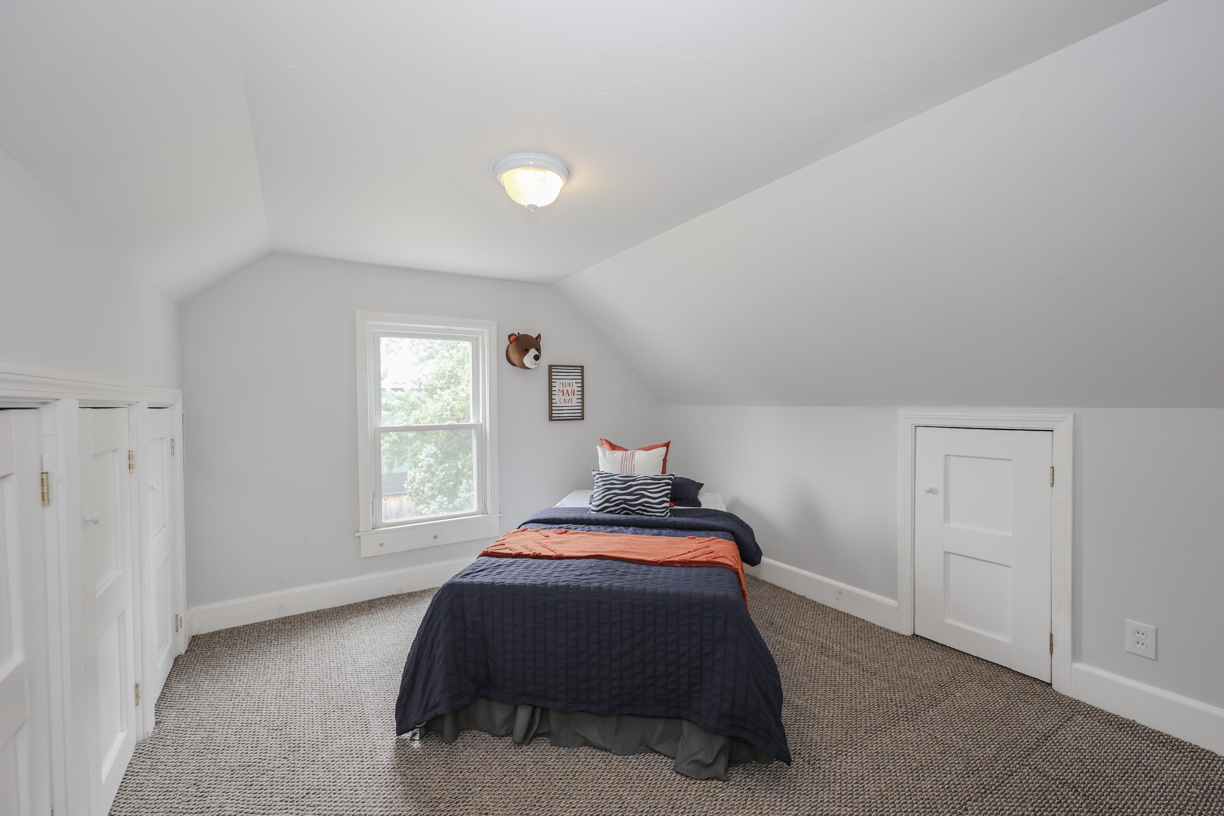 258 Belmont St, Manchester, NH 03103