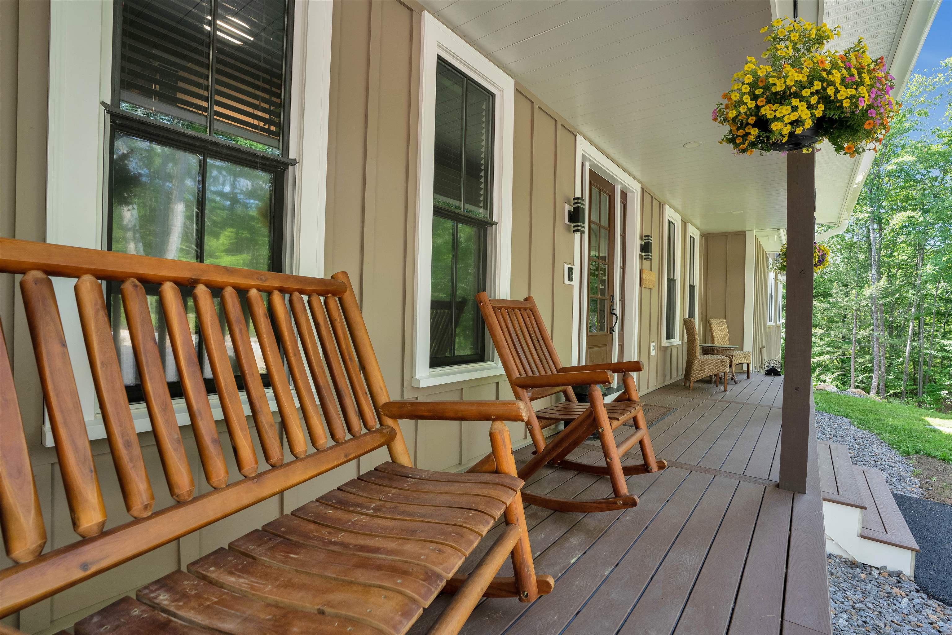 67 Cooper Rd, Barrington, NH 03825