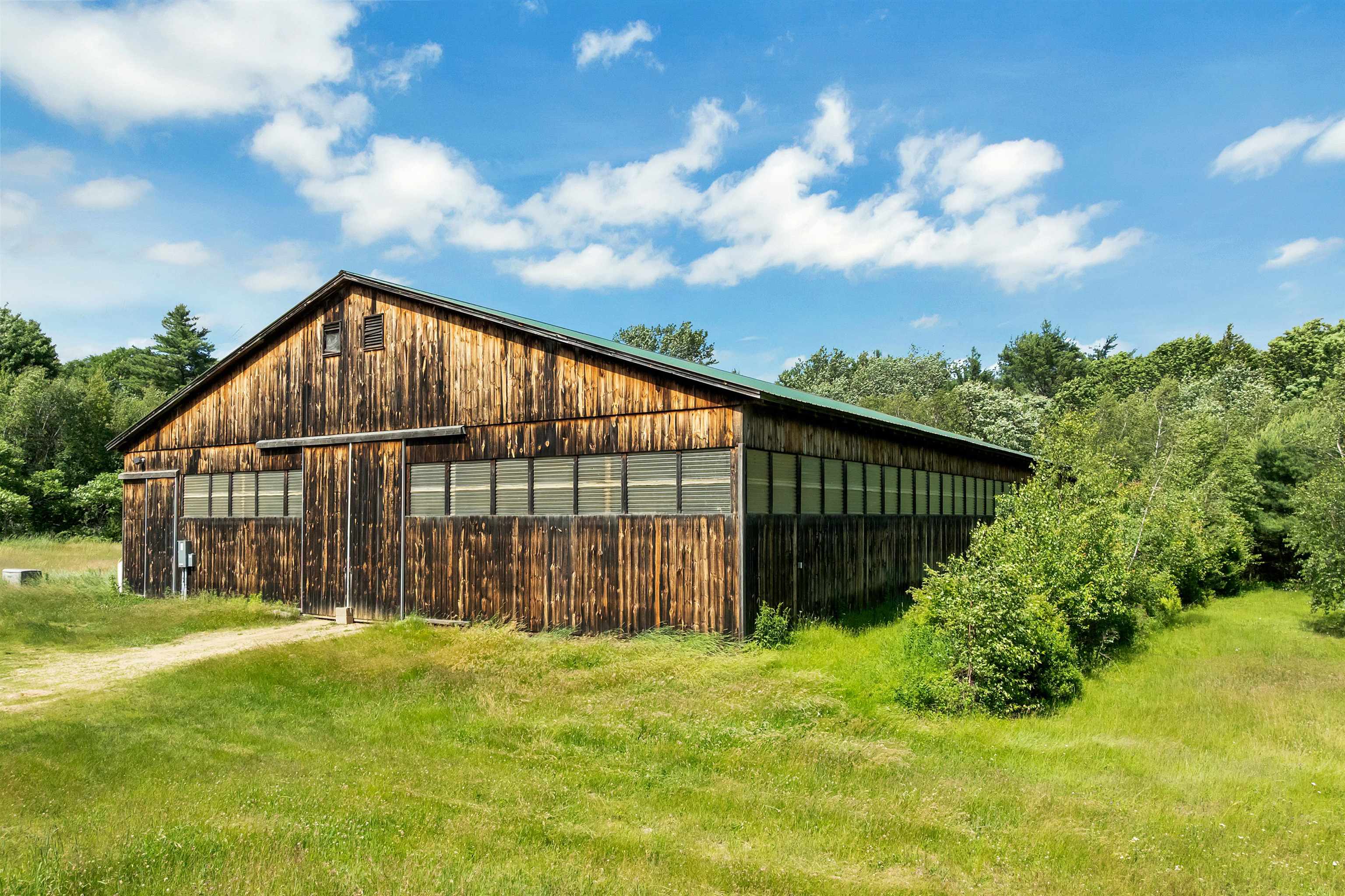 270 Lockes Hill Rd, Epsom, NH 03234