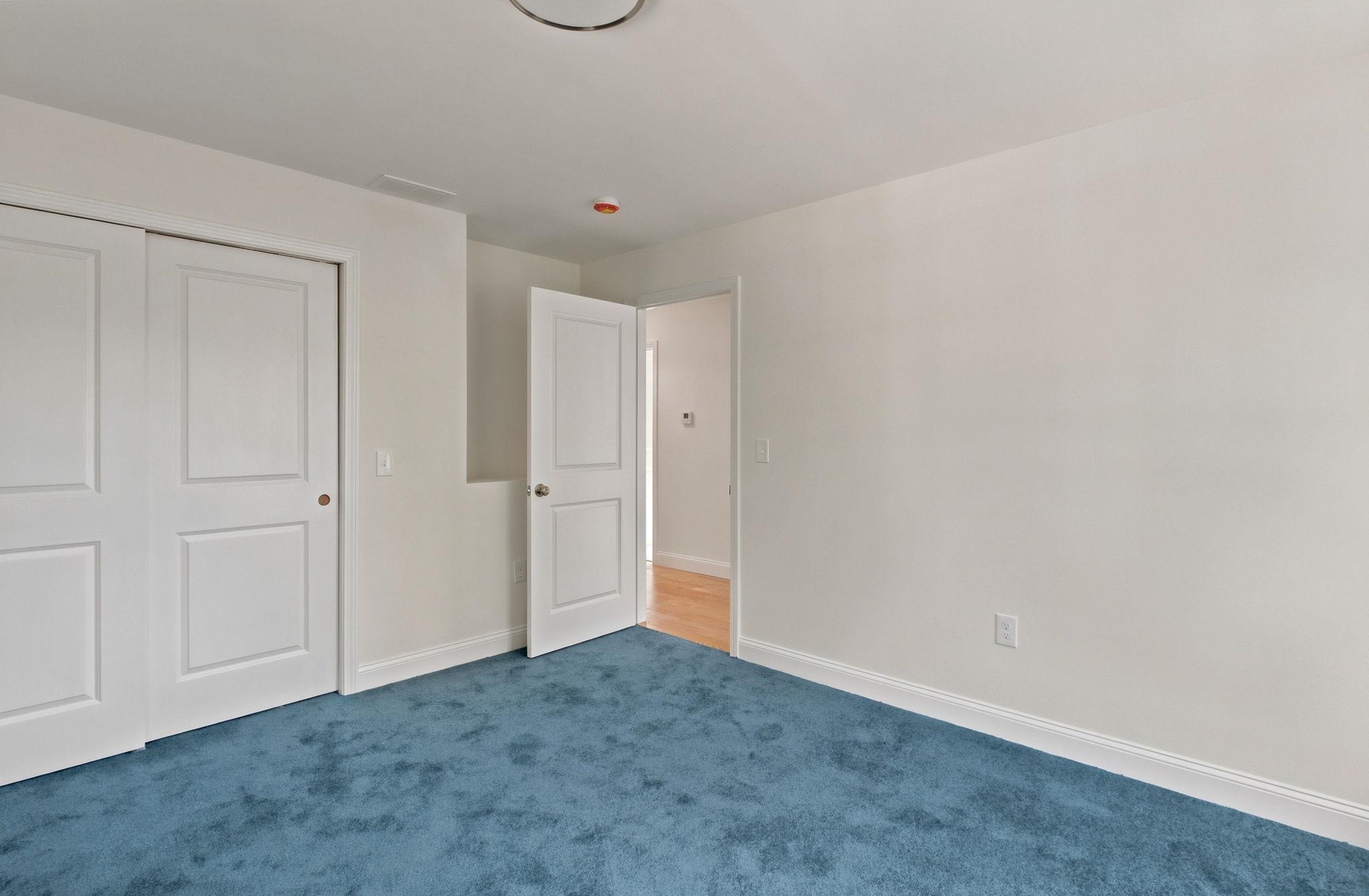 106 Lock St #A, Nashua, NH 03064