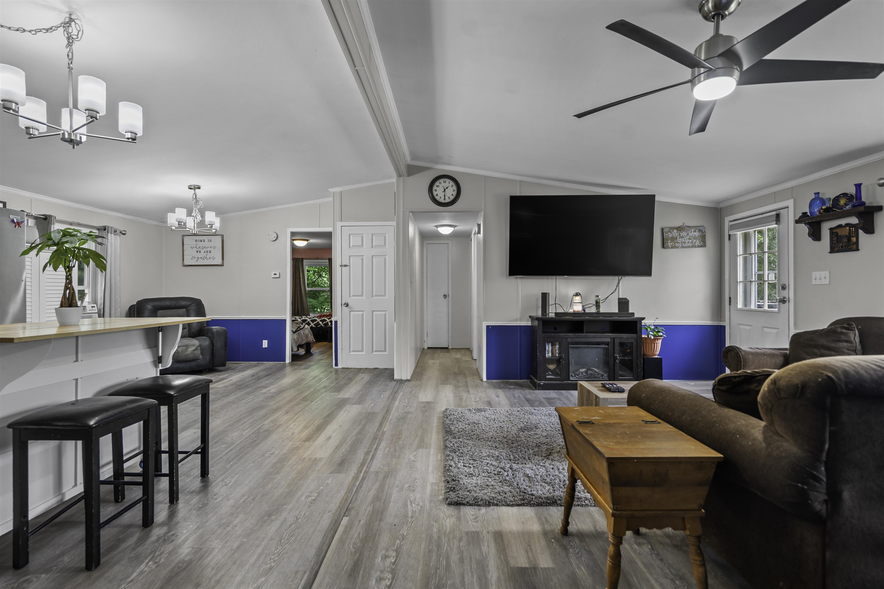 45 Concord St, Belmont, NH 03220