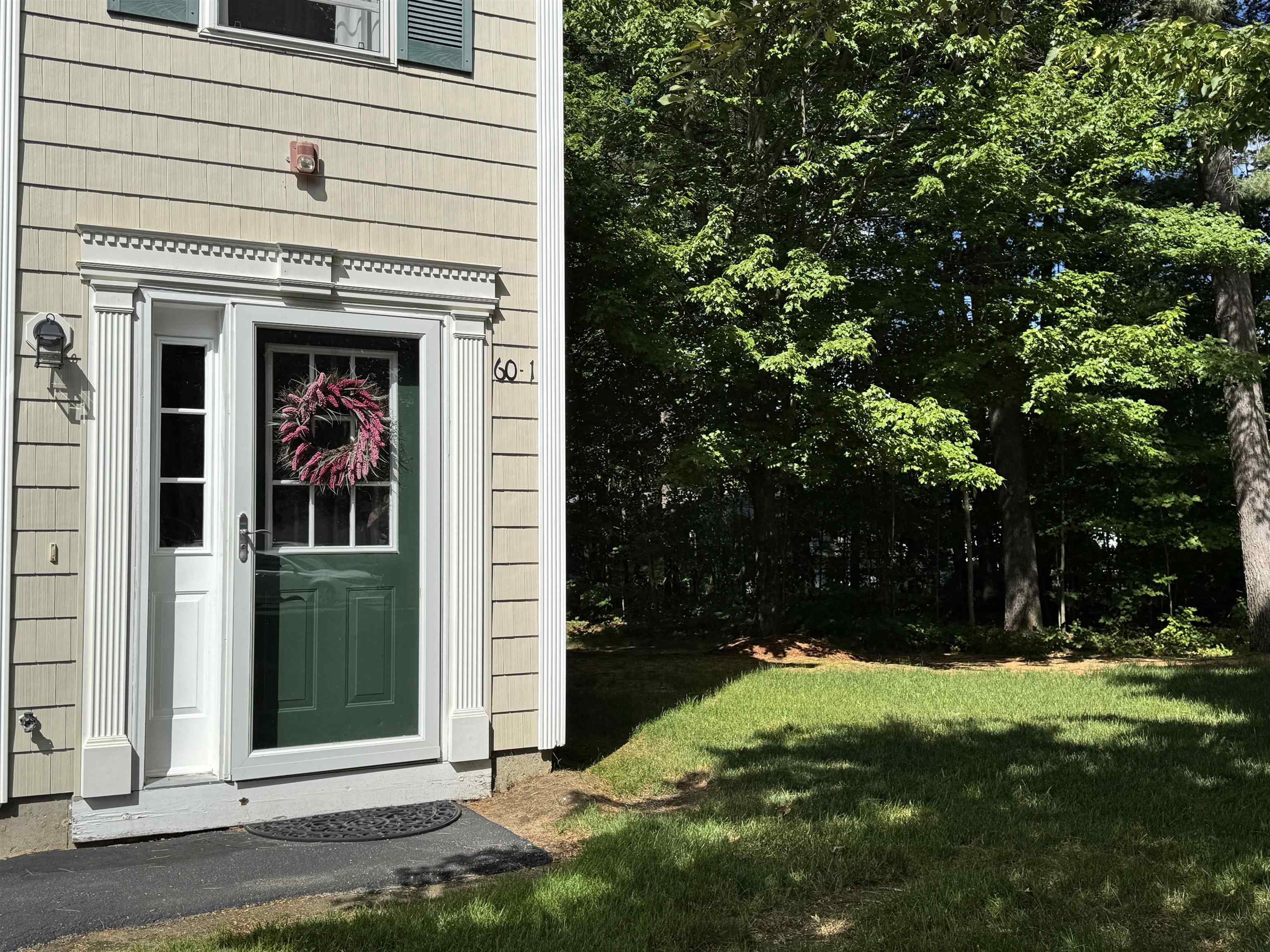 60 Mulberry St #1, Concord, NH 03301