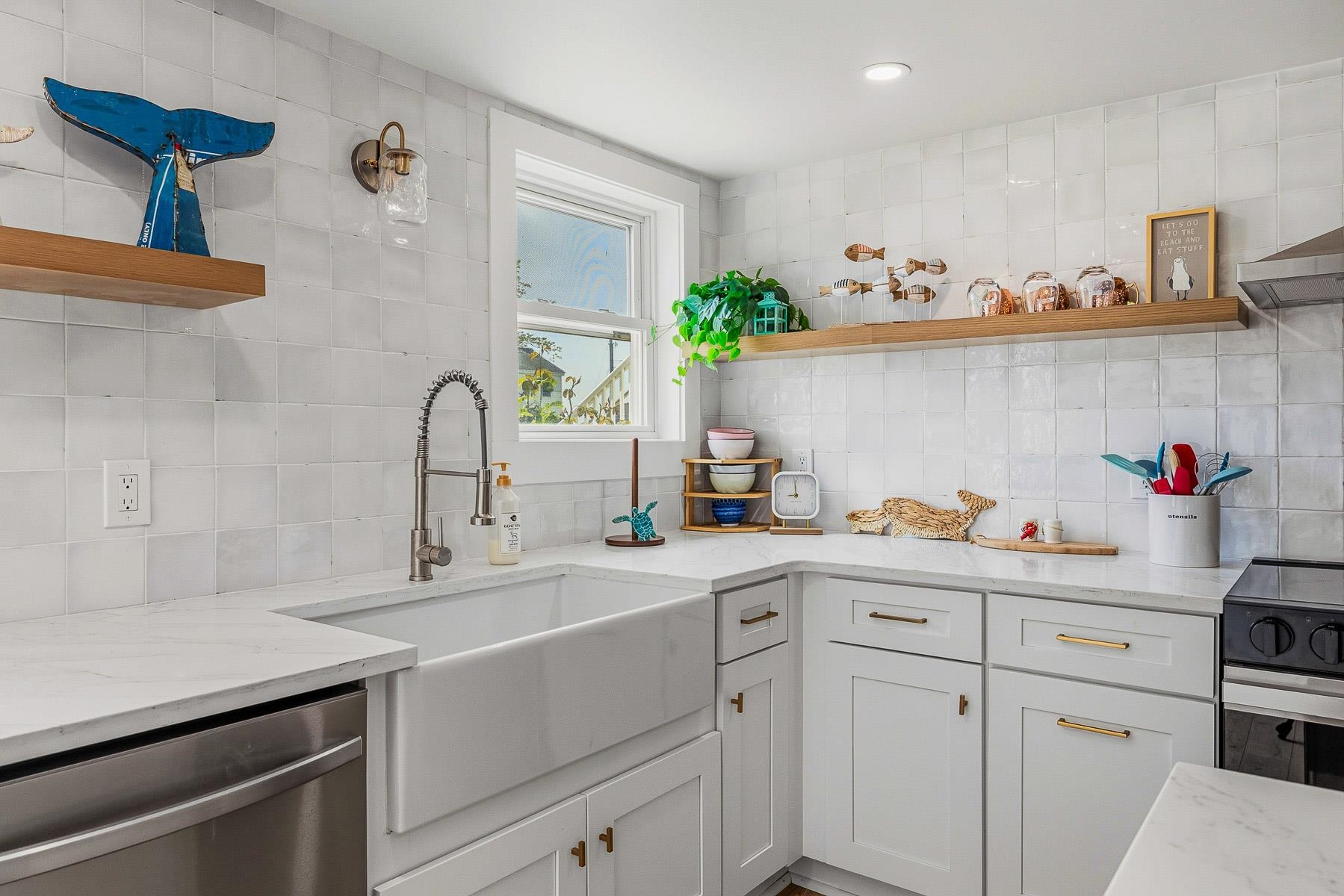 515 Winnacunnet Rd #11, Hampton, NH 03842