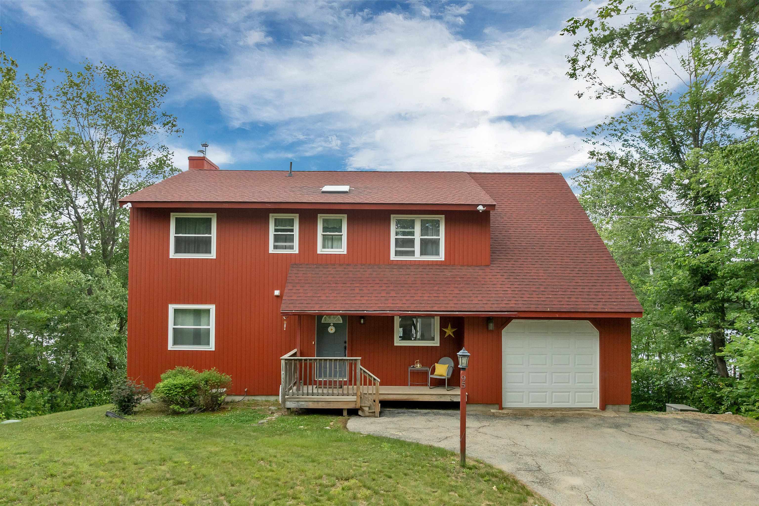 95 Georgetown Dr, Barnstead, NH 03225
