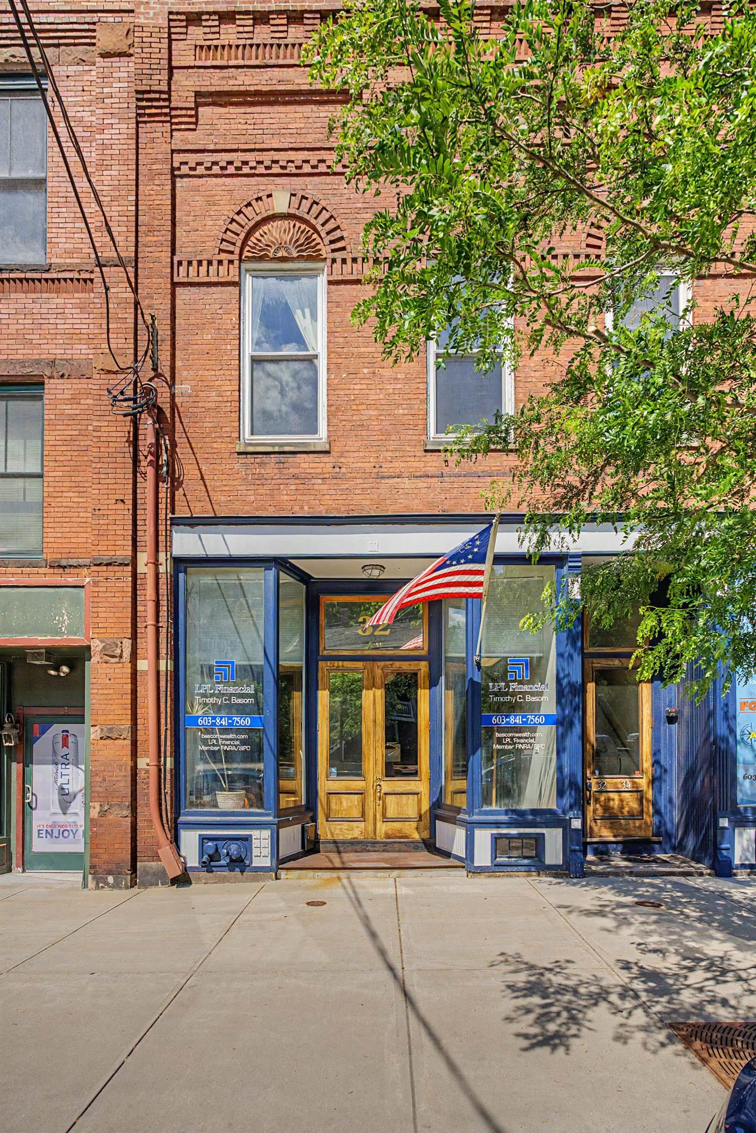32 Market St #A, Somersworth, NH 03878