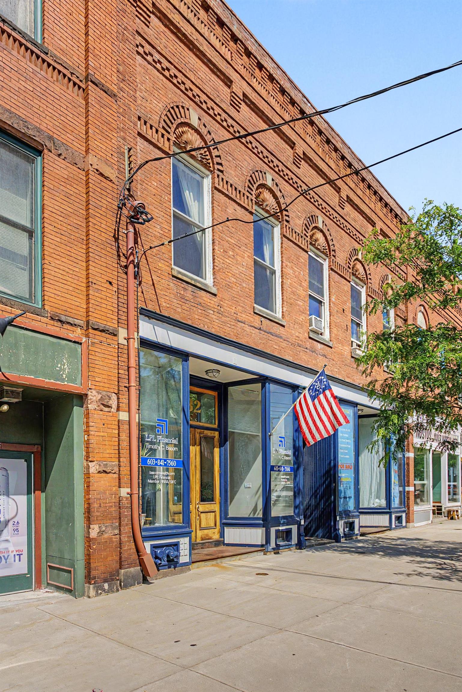 32 Market St #A, Somersworth, NH 03878