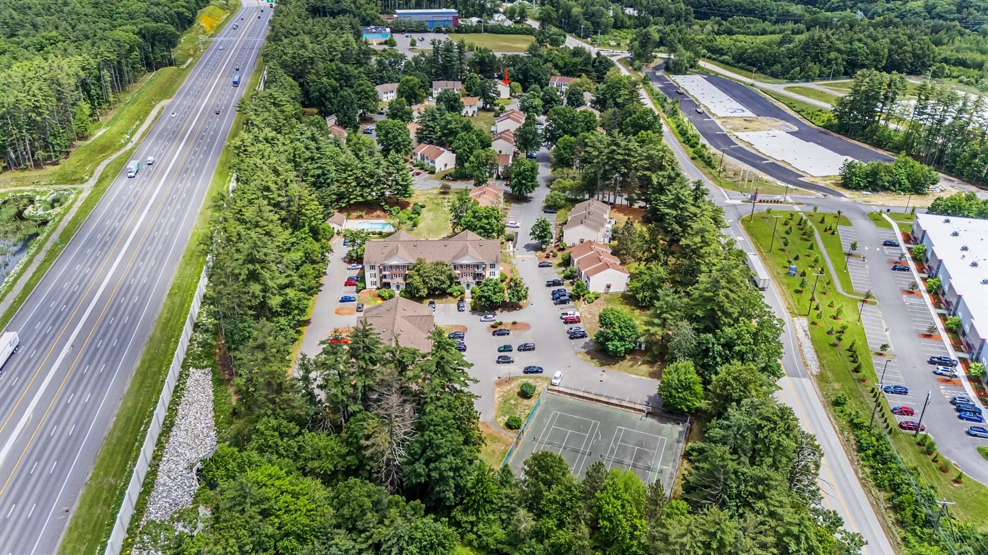 4 Granite Cir, Merrimack, NH 03054