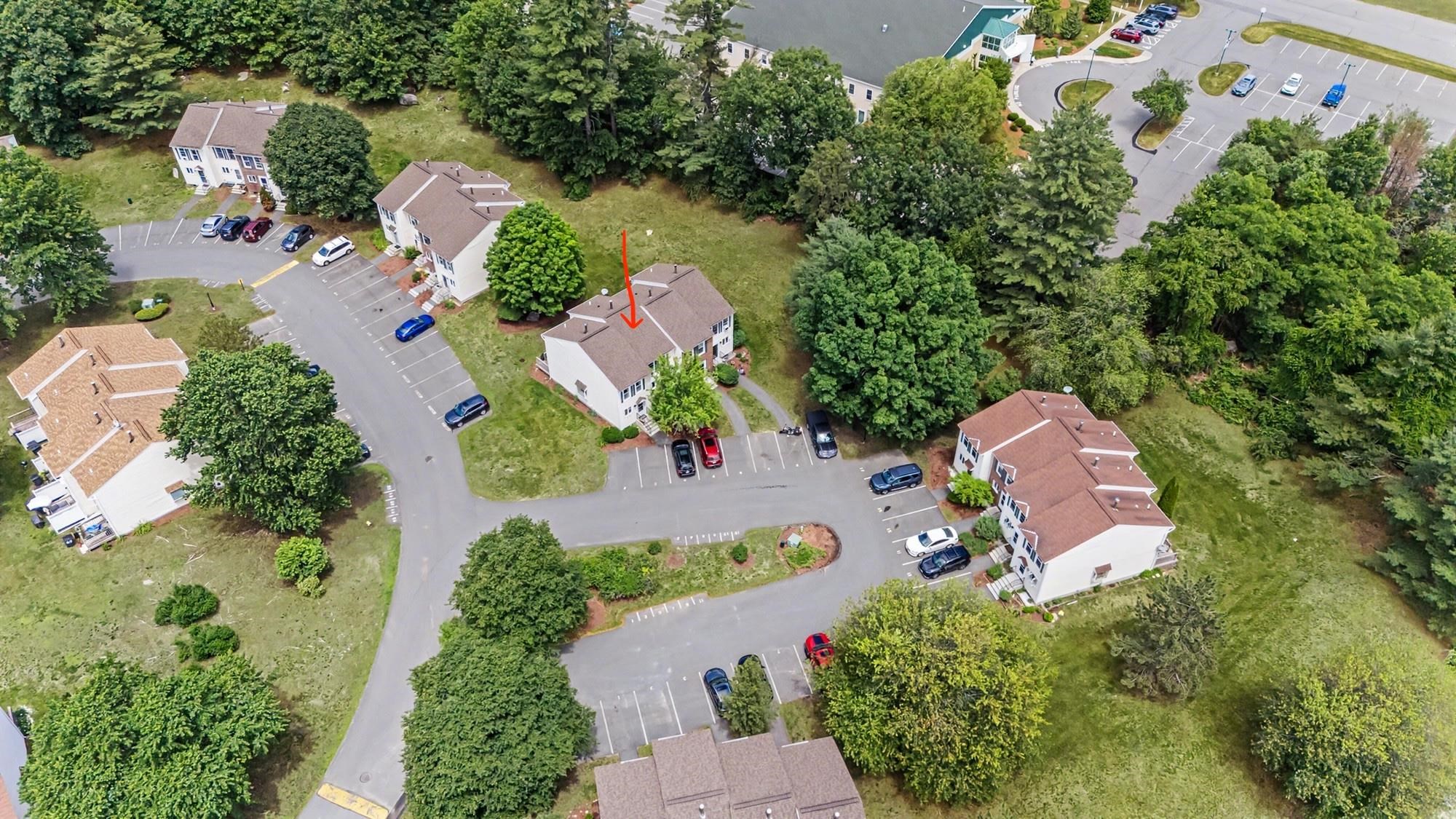 4 Granite Cir, Merrimack, NH 03054