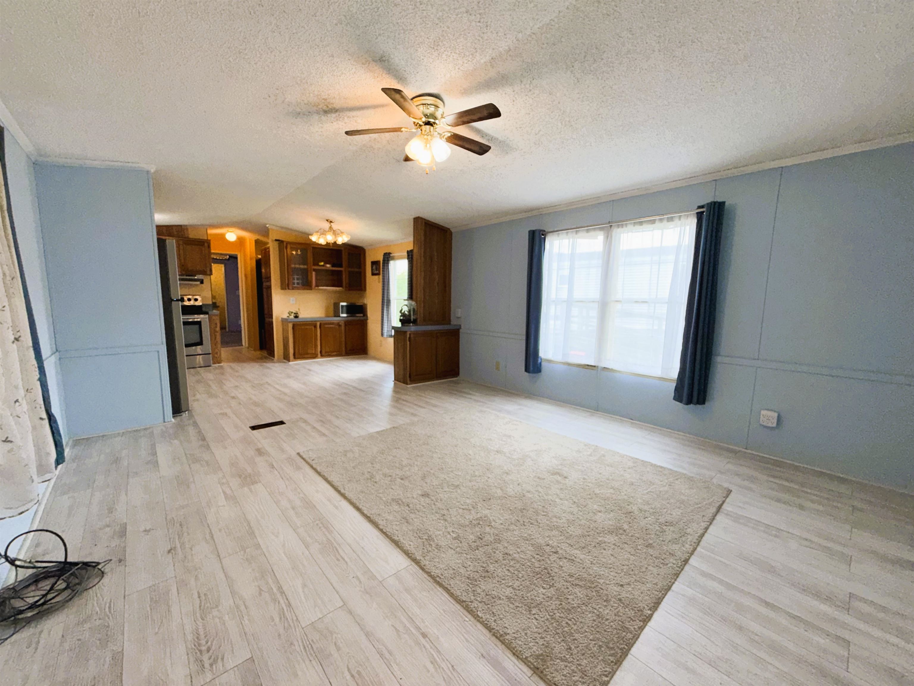 11 Corey's Mobile Home Pk, Littleton, NH 03561