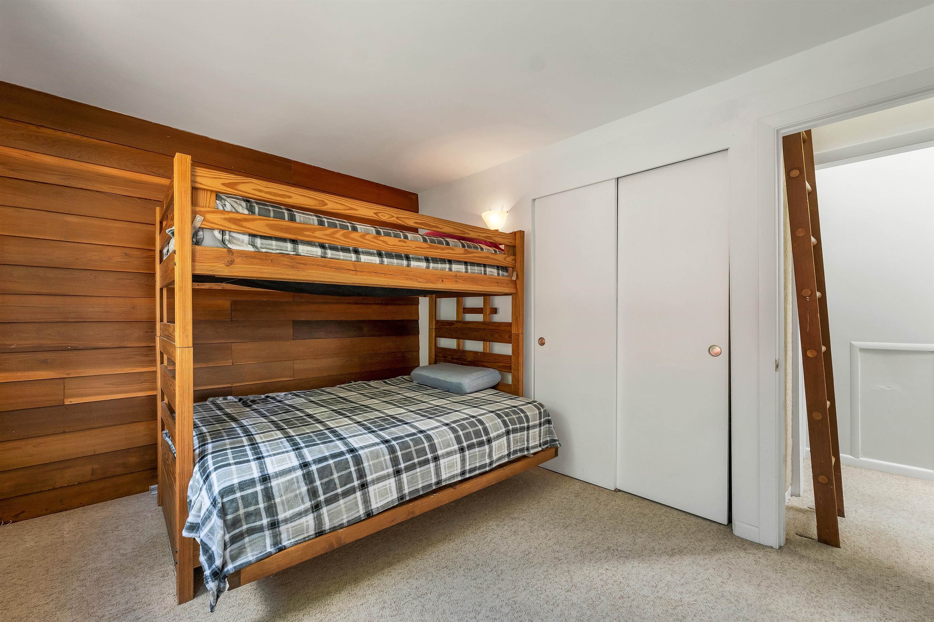 6 Loon Valley Rd #9, Lincoln, NH 03251