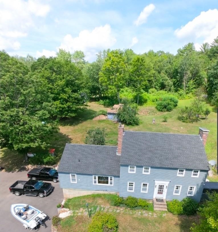 39 Briar Hill Rd, Bristol, NH 03222