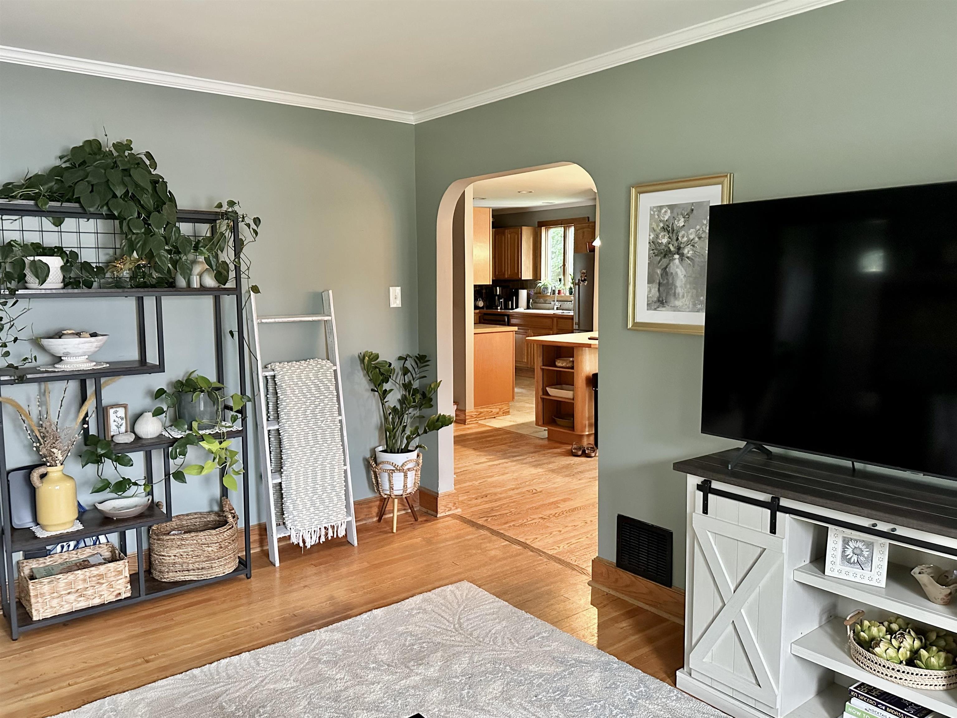 41 Knoll Ave, Keene, NH 03431