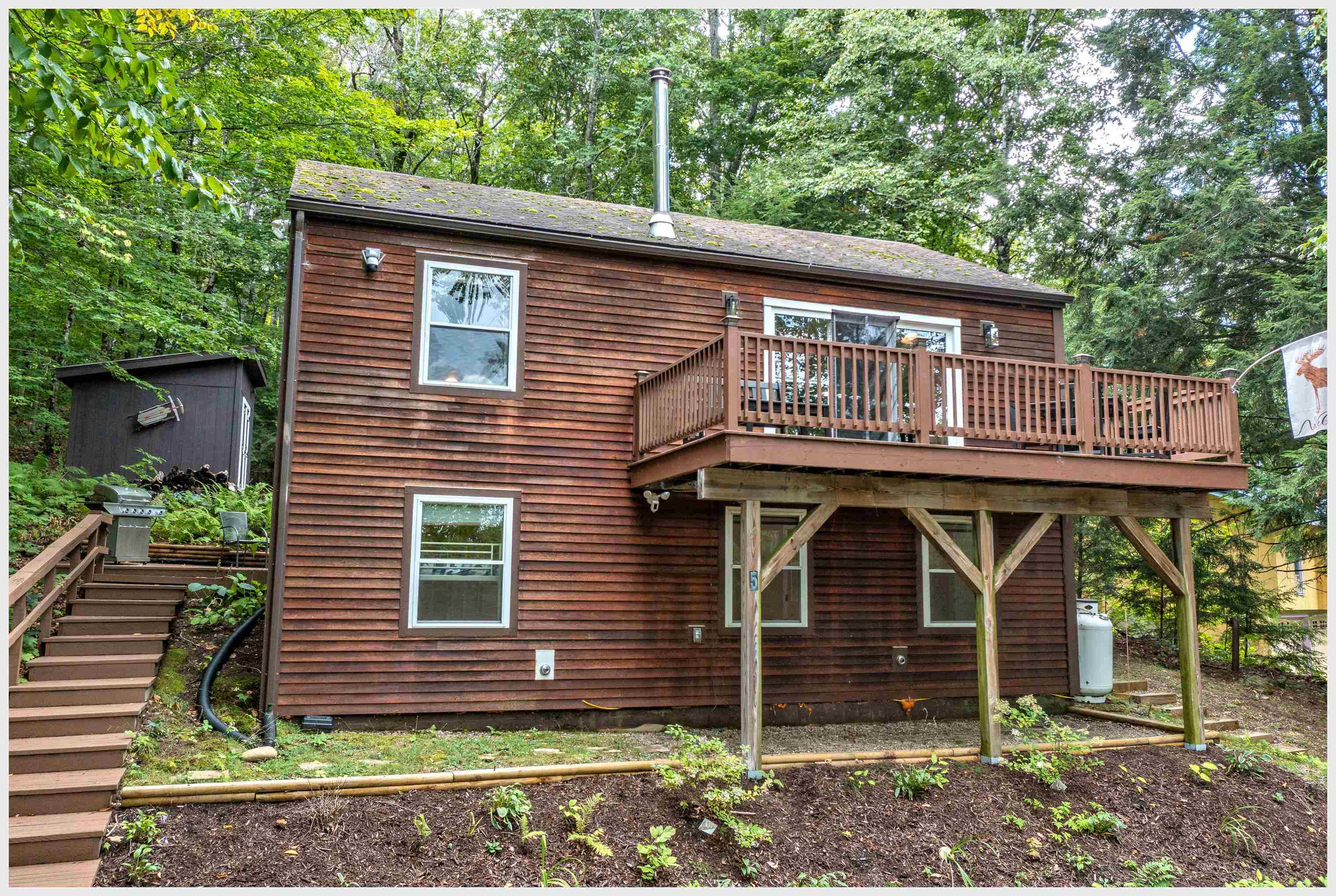 Photo 3 of Single family home for sale at 5 Durgin Cir, Campton, NH 03223 | MLS# 5096151 | Listing updated on 2026-09-16