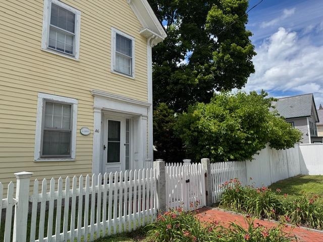 Photo 23 of 25