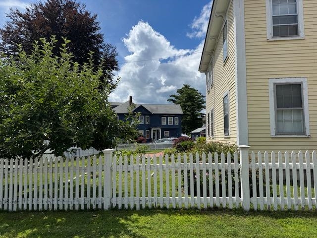Photo 24 of 25