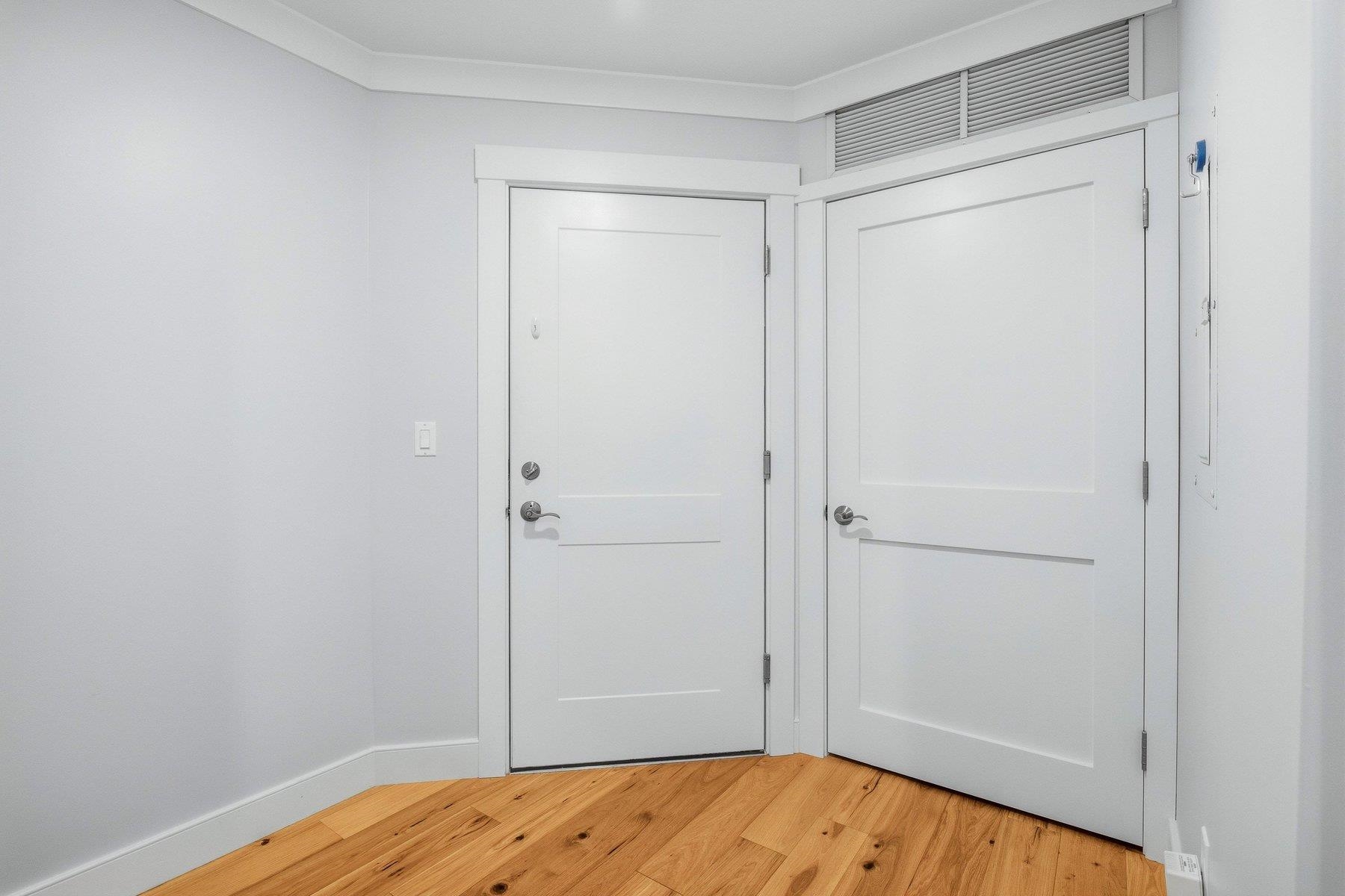 2075 Lafayette Rd #B27, Portsmouth, NH 03801