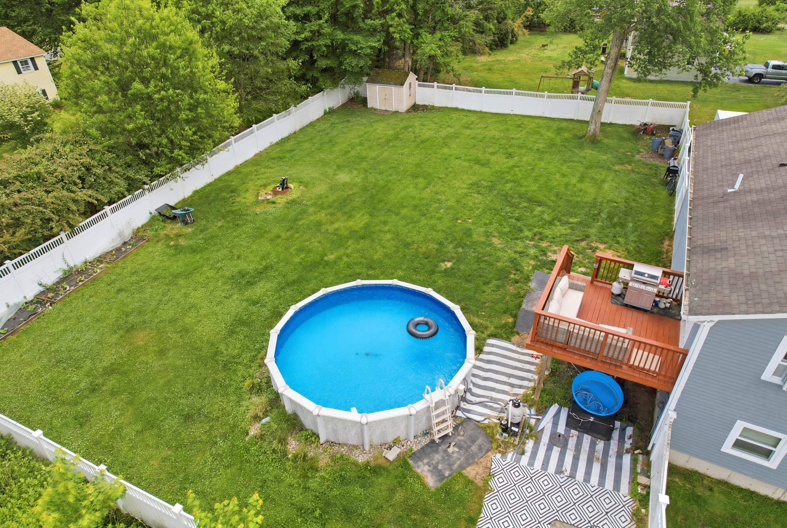 5 Berkley St, Merrimack, NH 03054