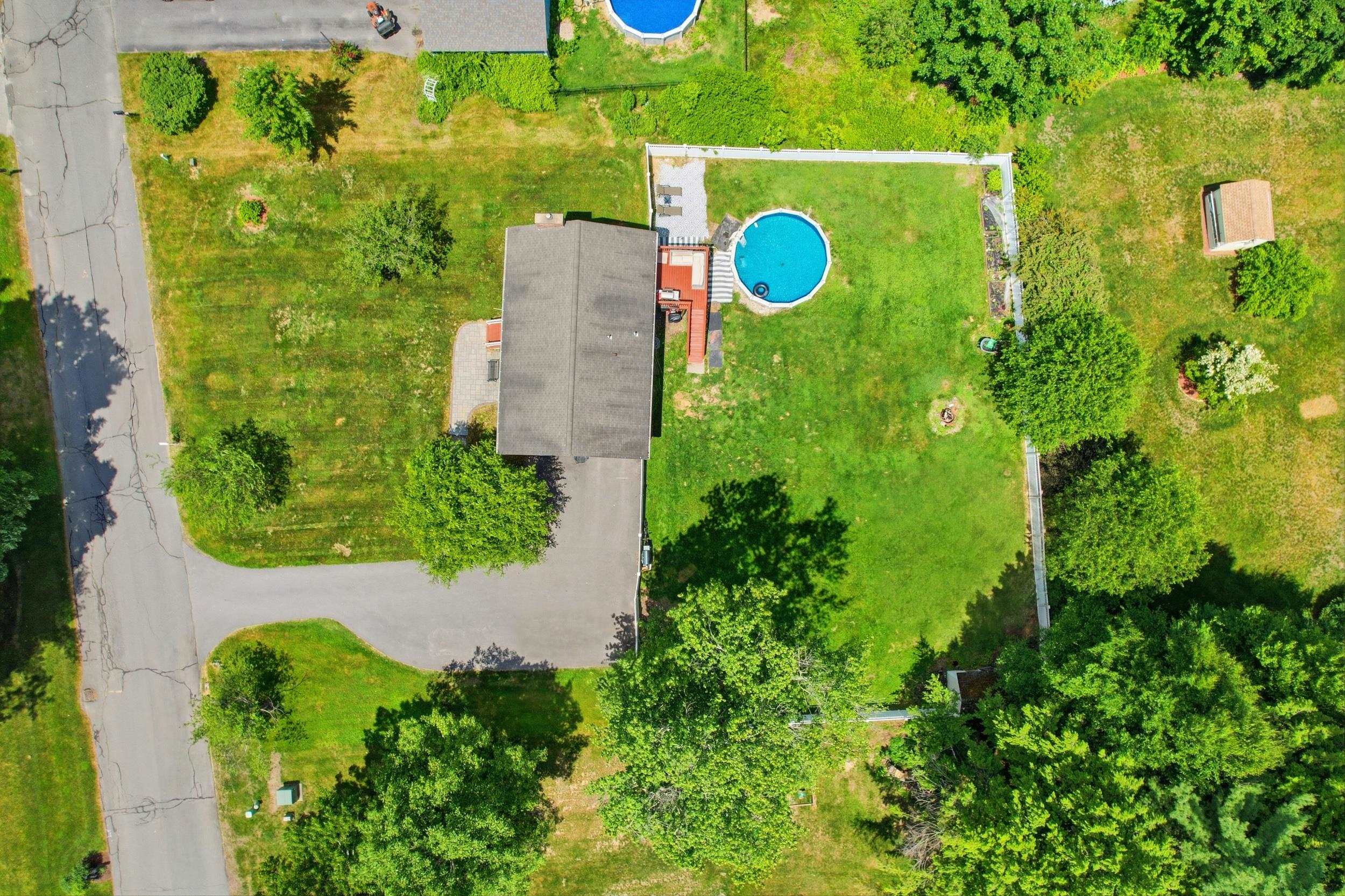 5 Berkley St, Merrimack, NH 03054