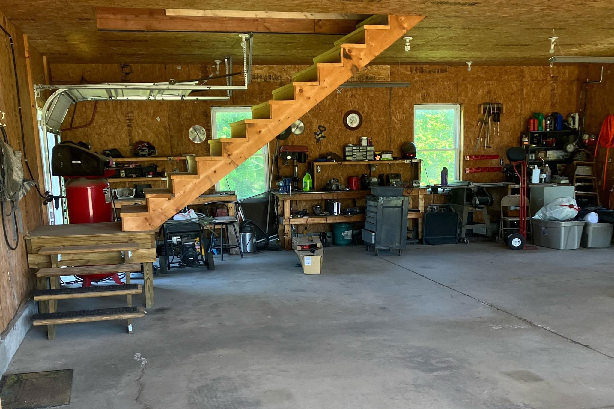 Property photo 43