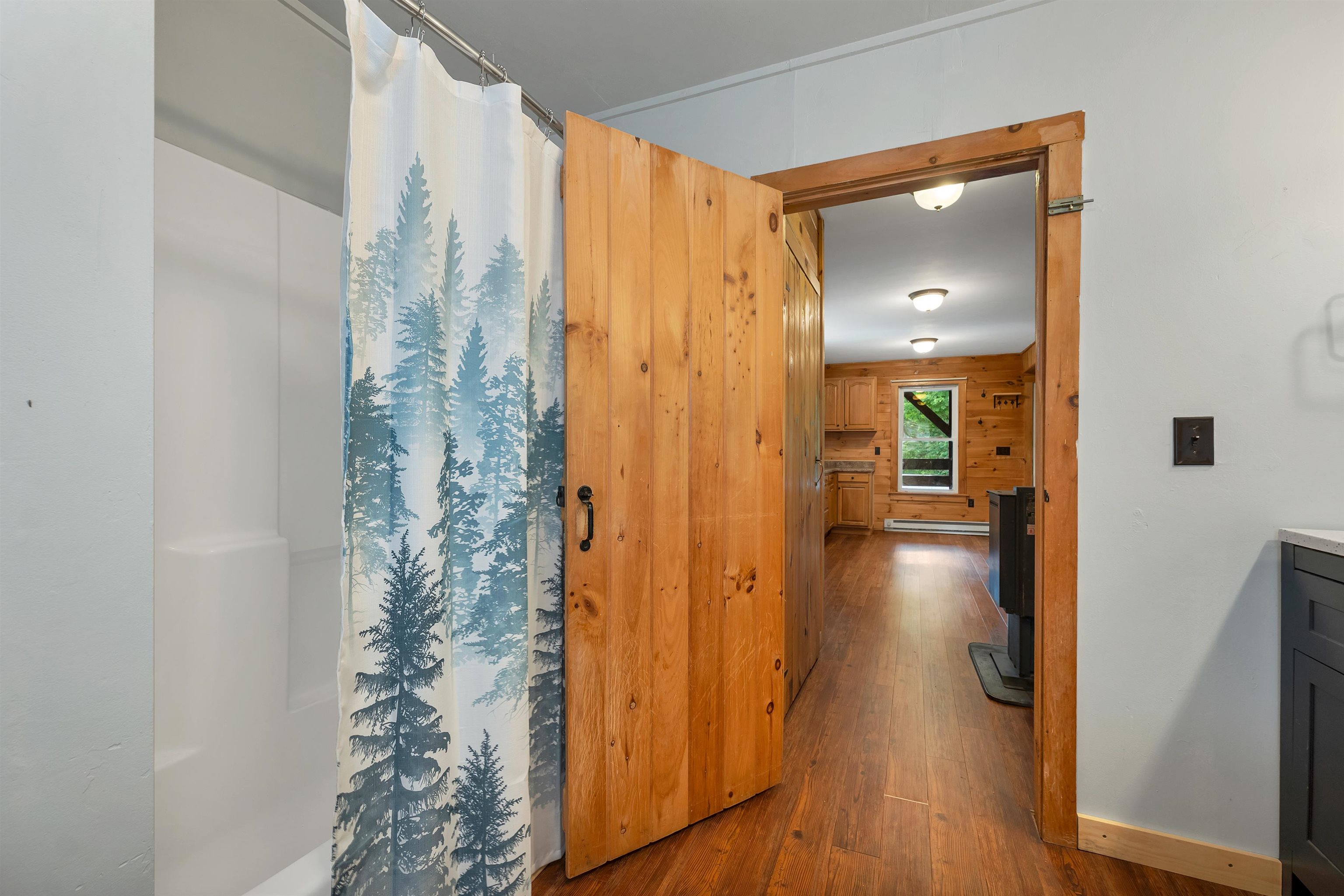 206 Hearse House Rd, Dorchester, NH 03266