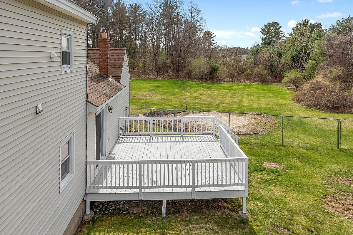 81 N Lowell Rd #2, Windham, NH 03087