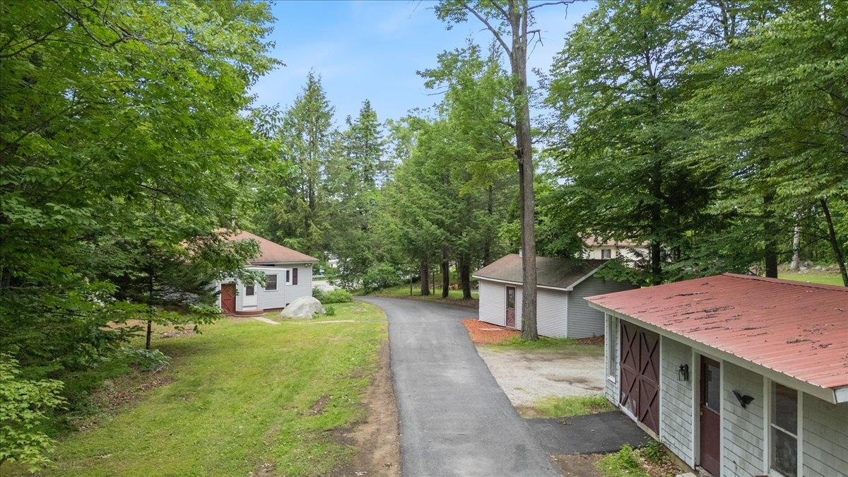 1615 Hooksett Rd, Hooksett, NH 03106