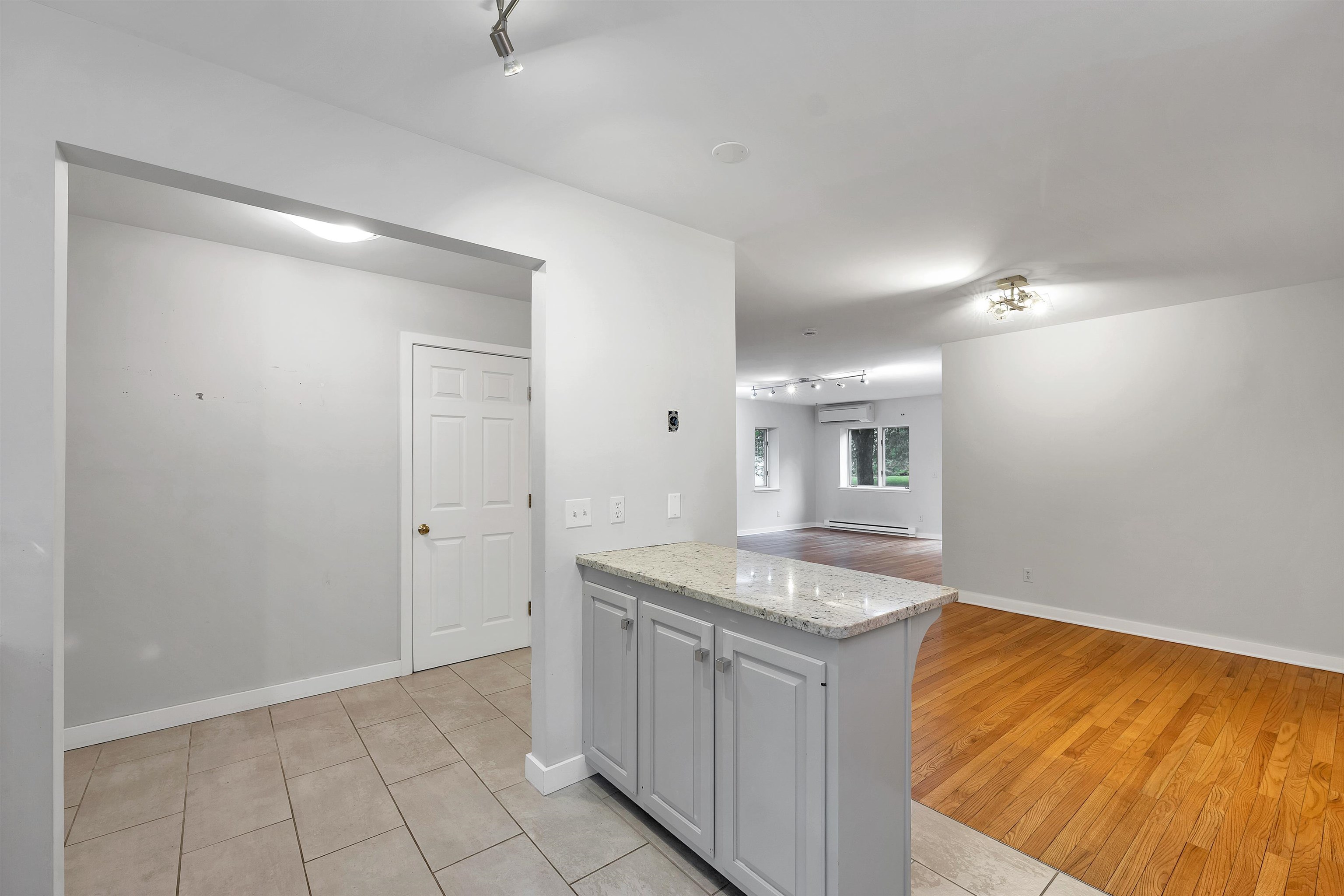 1 Wheelock Wood Fairview Ave, Hanover, NH 03755