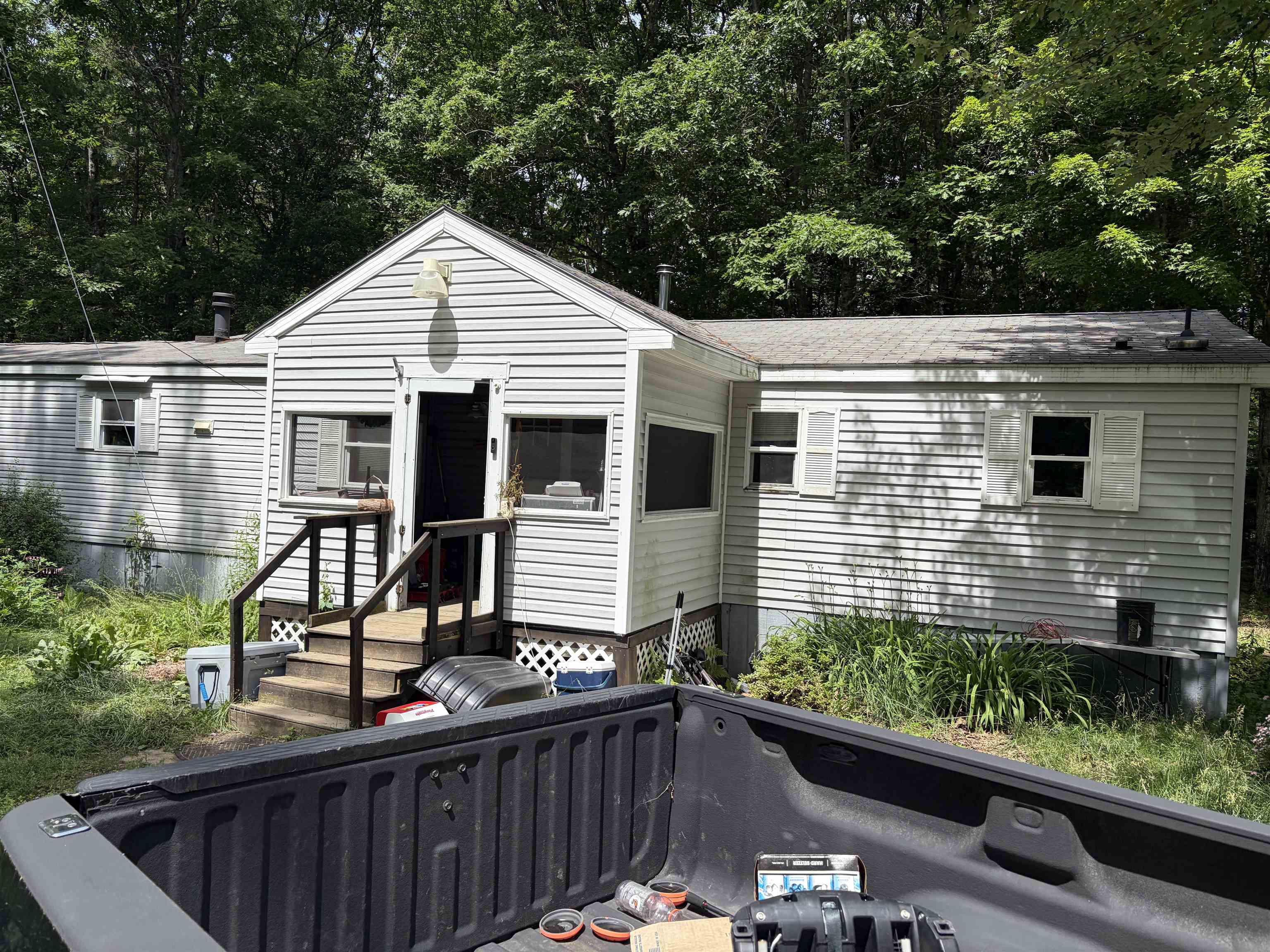 47 Gray Rd, Barnstead, NH 03218