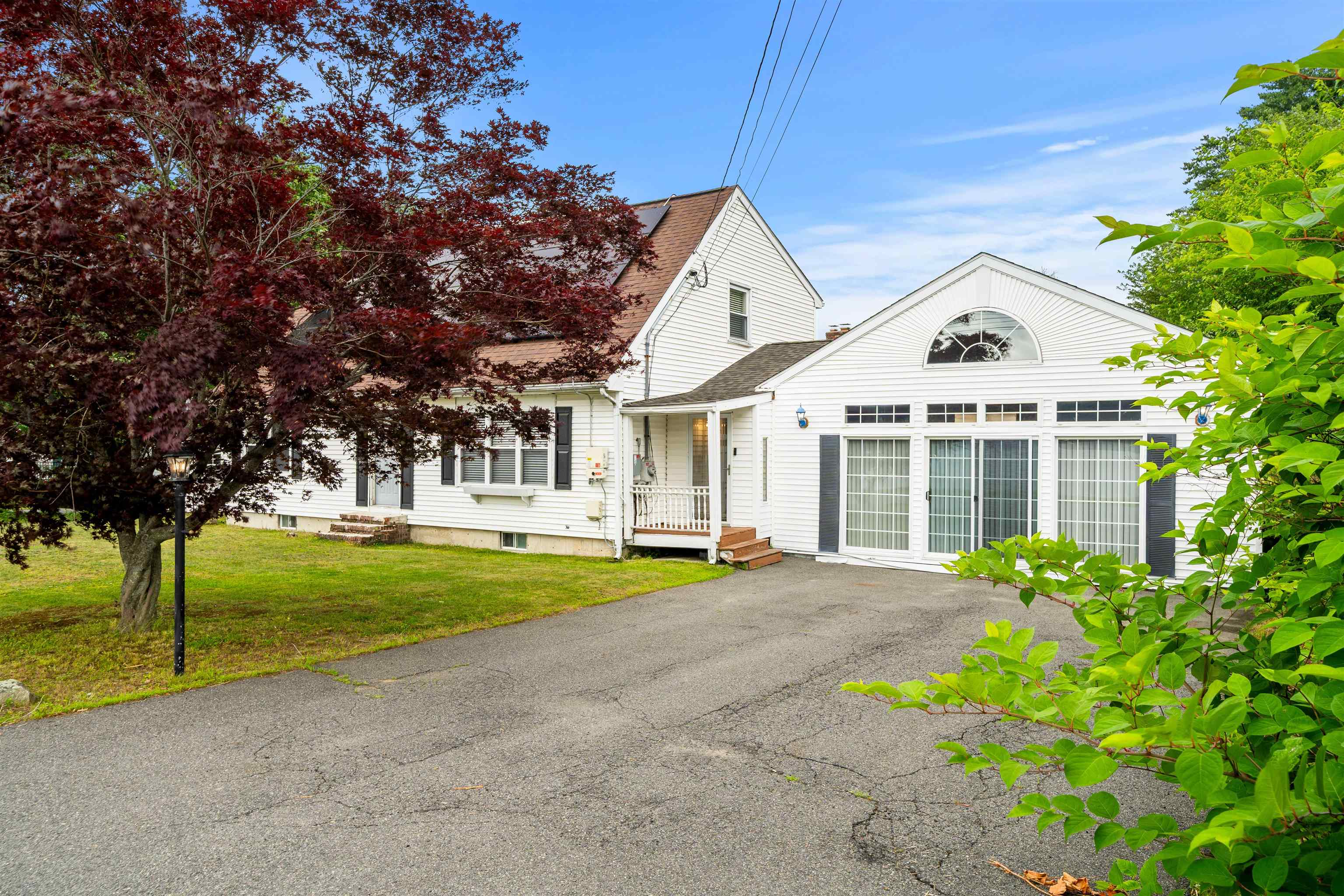 4 Alma Ave, Salem, NH 03079