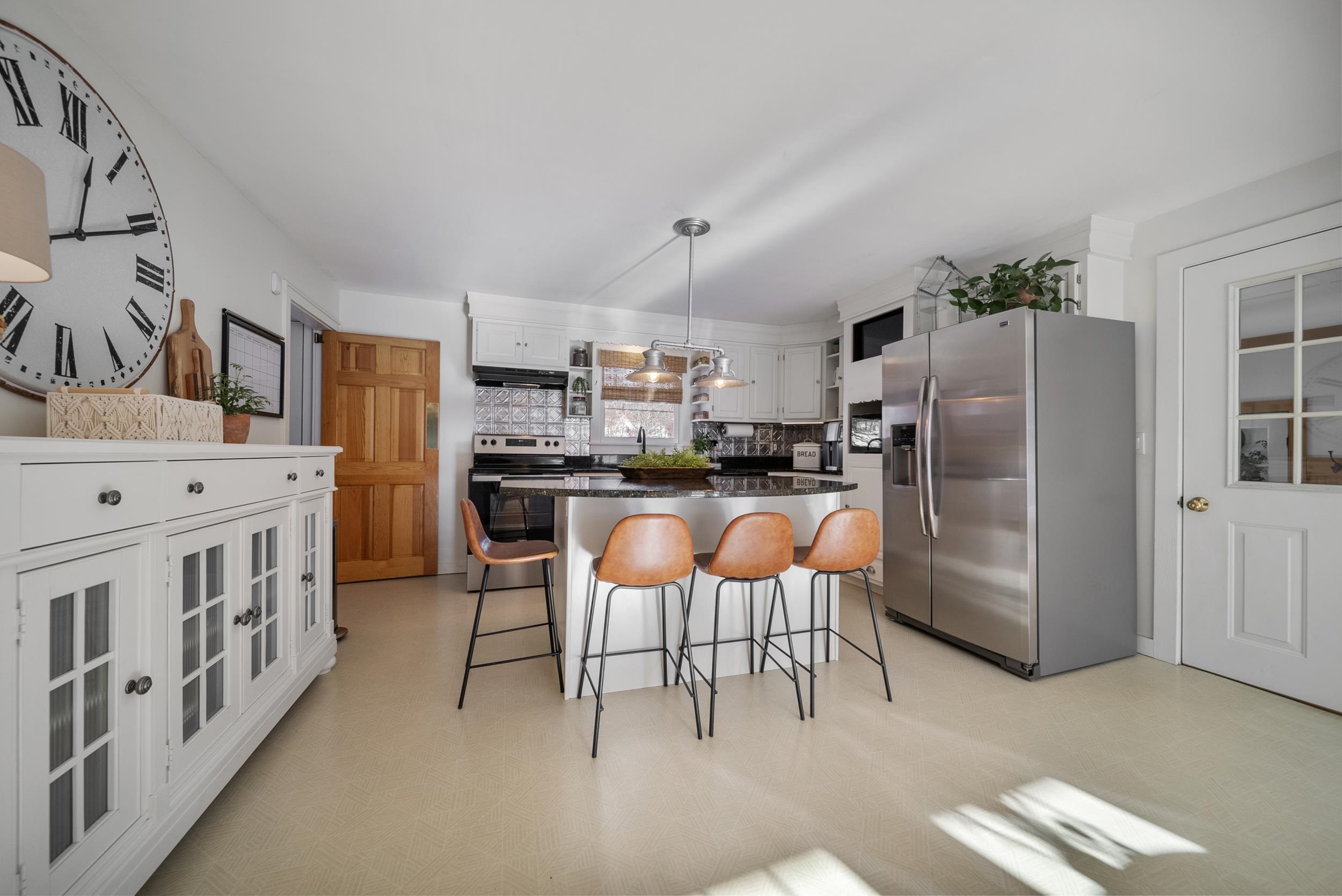 6 Orcutt Ave, Lebanon, NH 03784