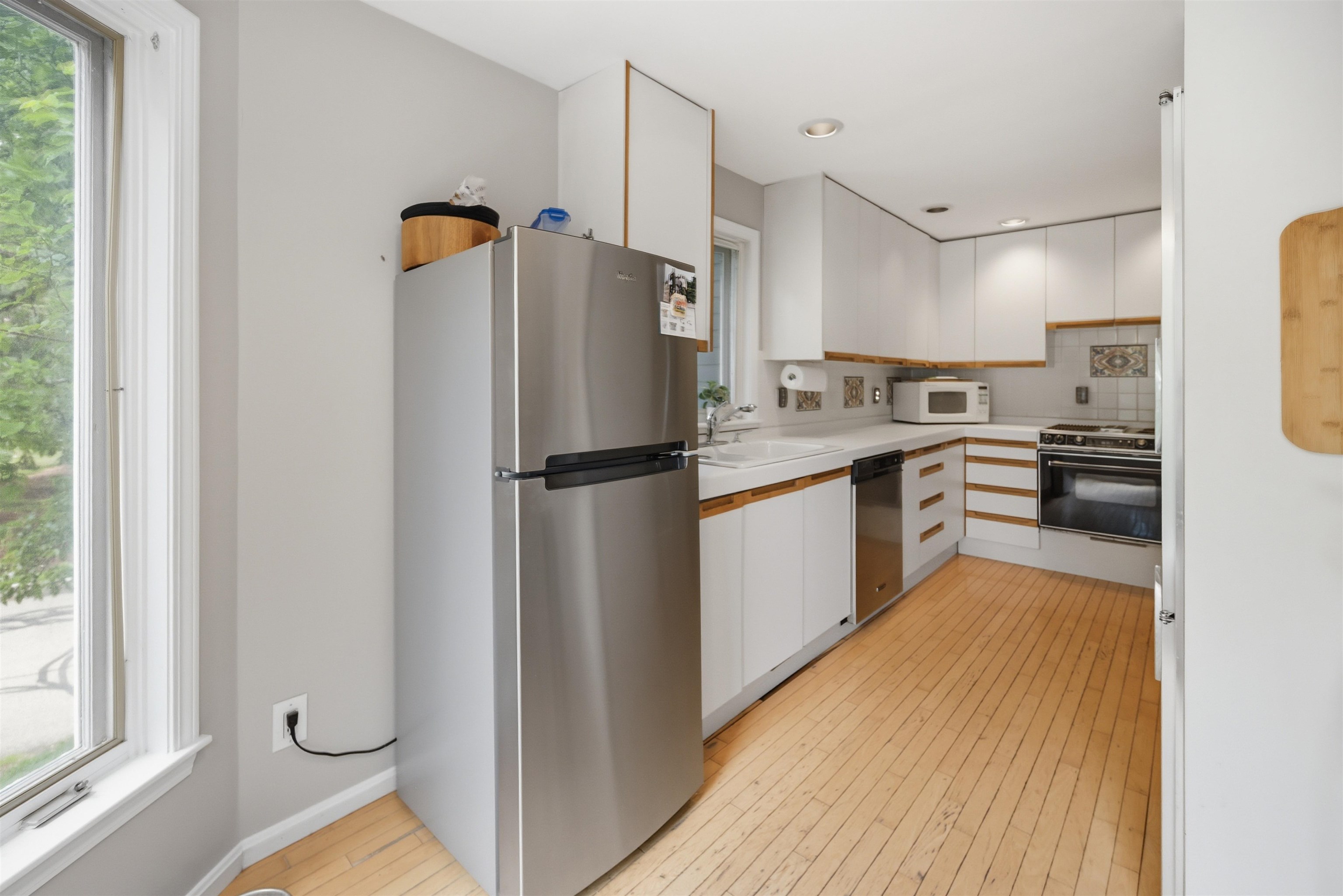 12 Charles Chase Way, Manchester, NH 03104