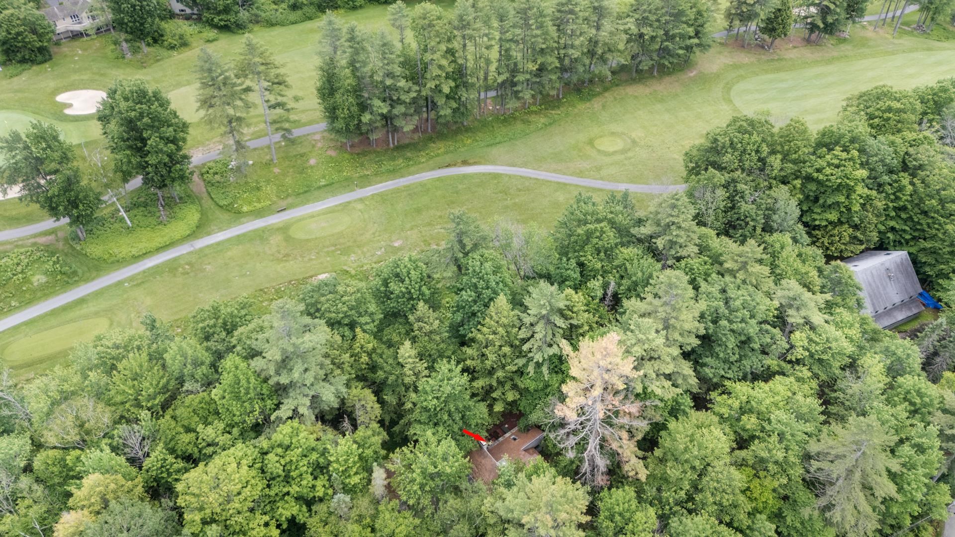 3 Longwood Dr, Grantham, NH 03753